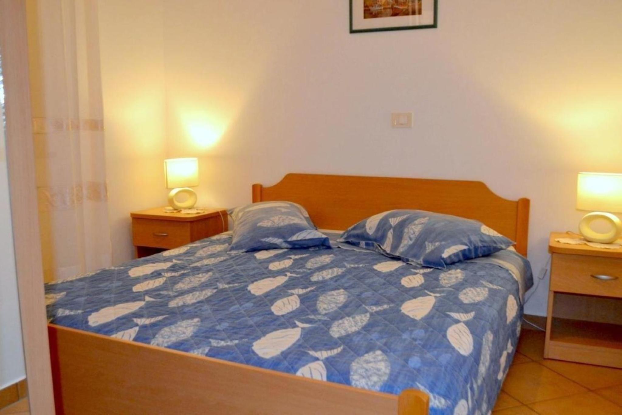 Klimatisierte Wohnung in Zambratija mit Gepflegtem Garten