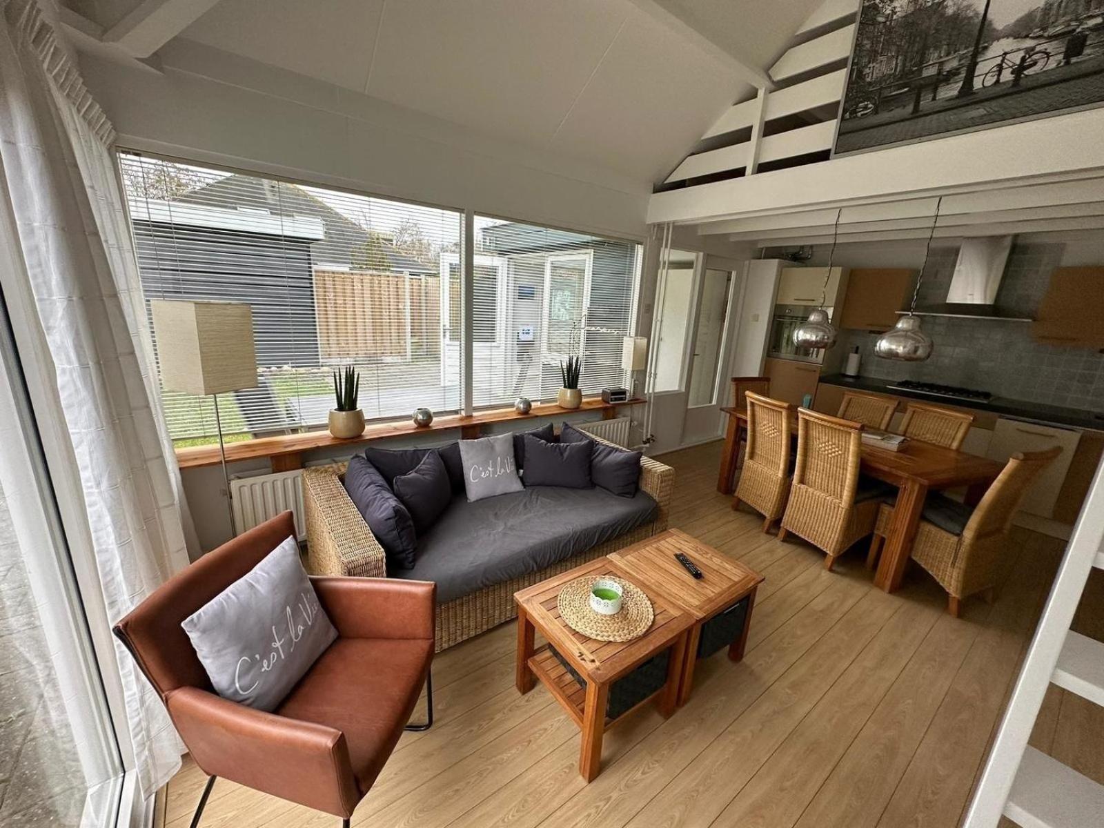 Ferienhaus in Stavenisse mit Garten, Grill und Terrasse view 4
