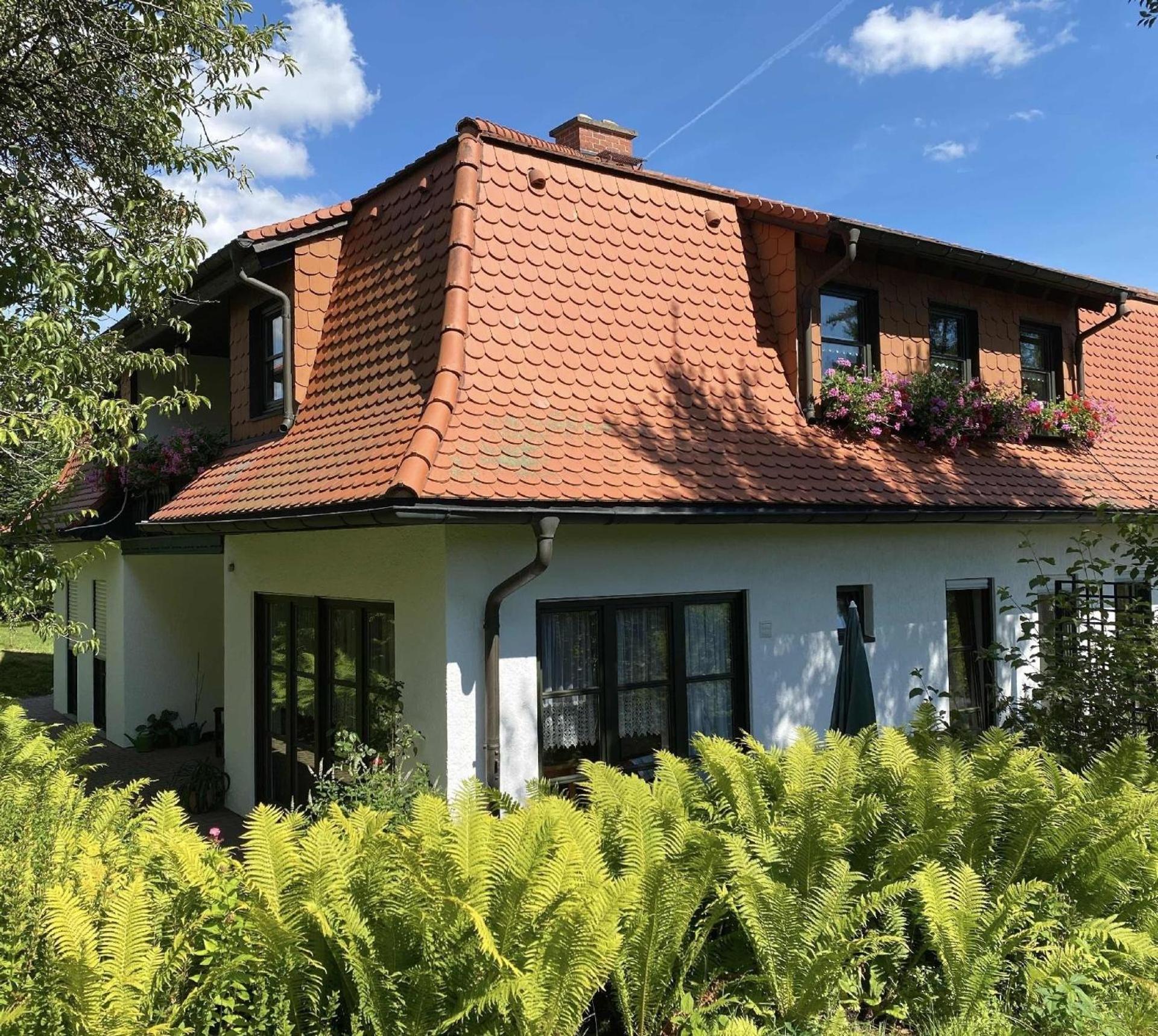 Appartement in Bad Elster mit Grill, Garten und Terrasse
