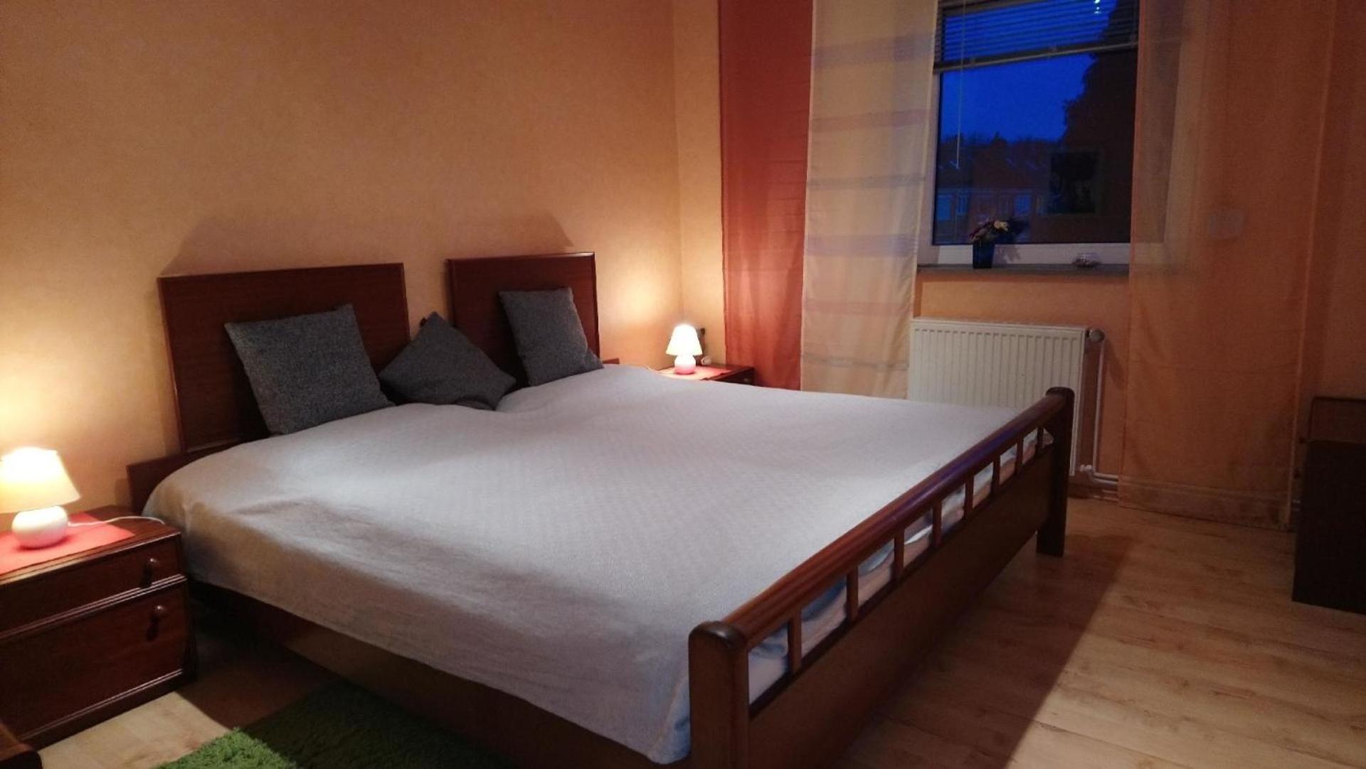 Wohnung In Altengroden Mit Garten