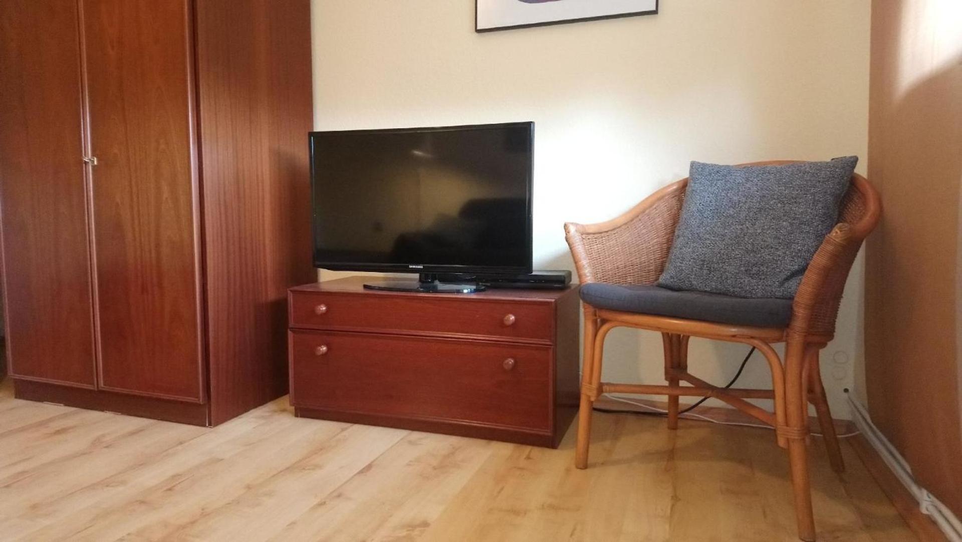 Wohnung In Altengroden Mit Garten