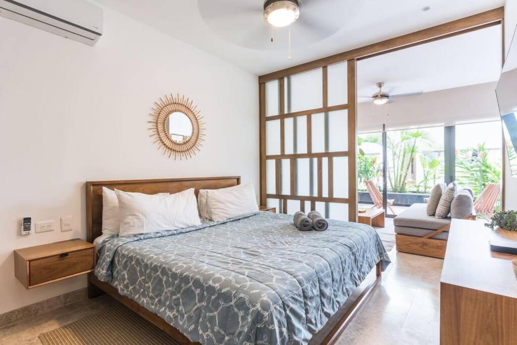 1BR Apt in top Location, IPANA, 3 rooftop pools view 5