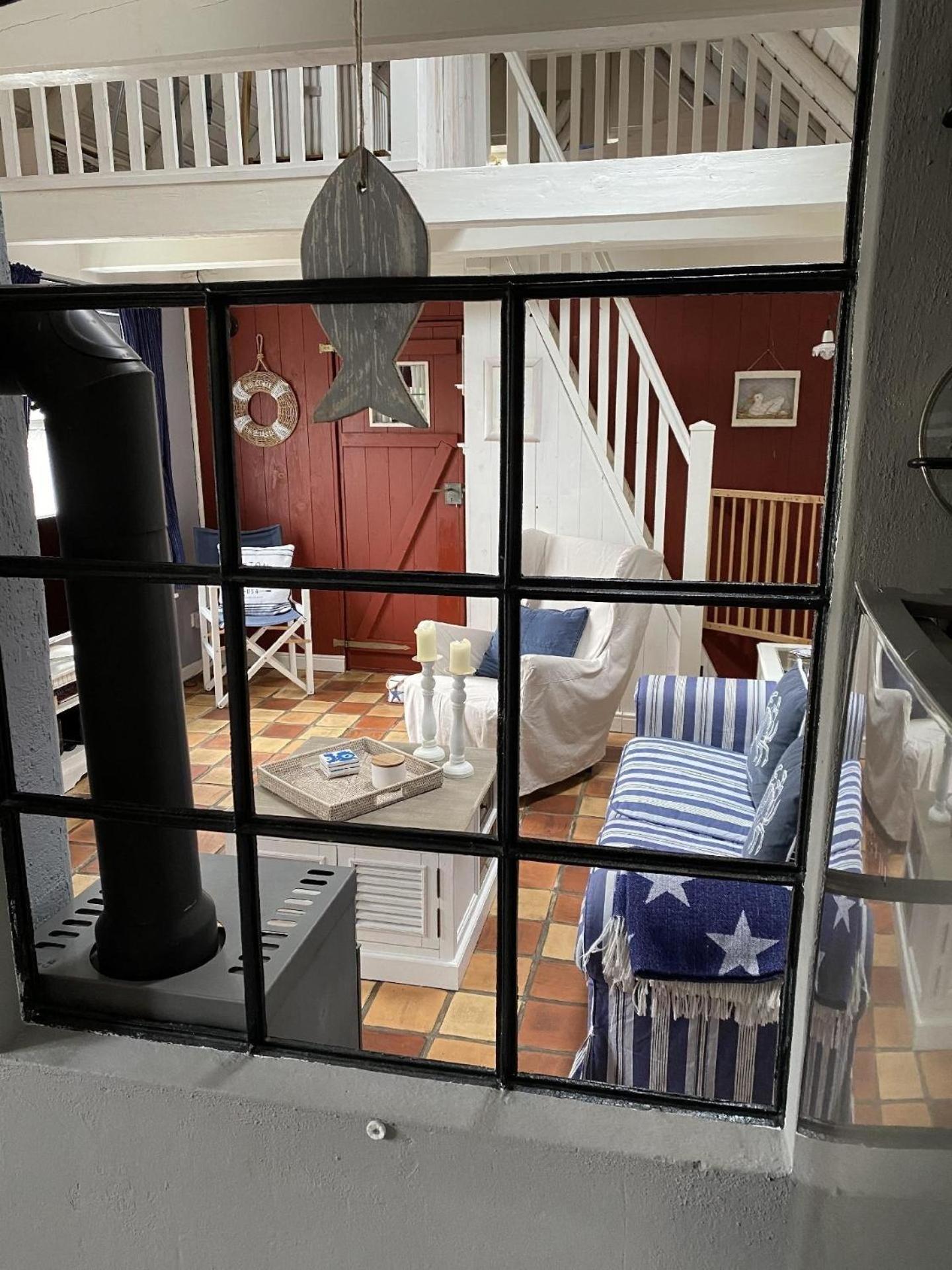 Modernisiertes und hell eingerichtetes Ferienhaus mit eigenem Garten ideal für Familien