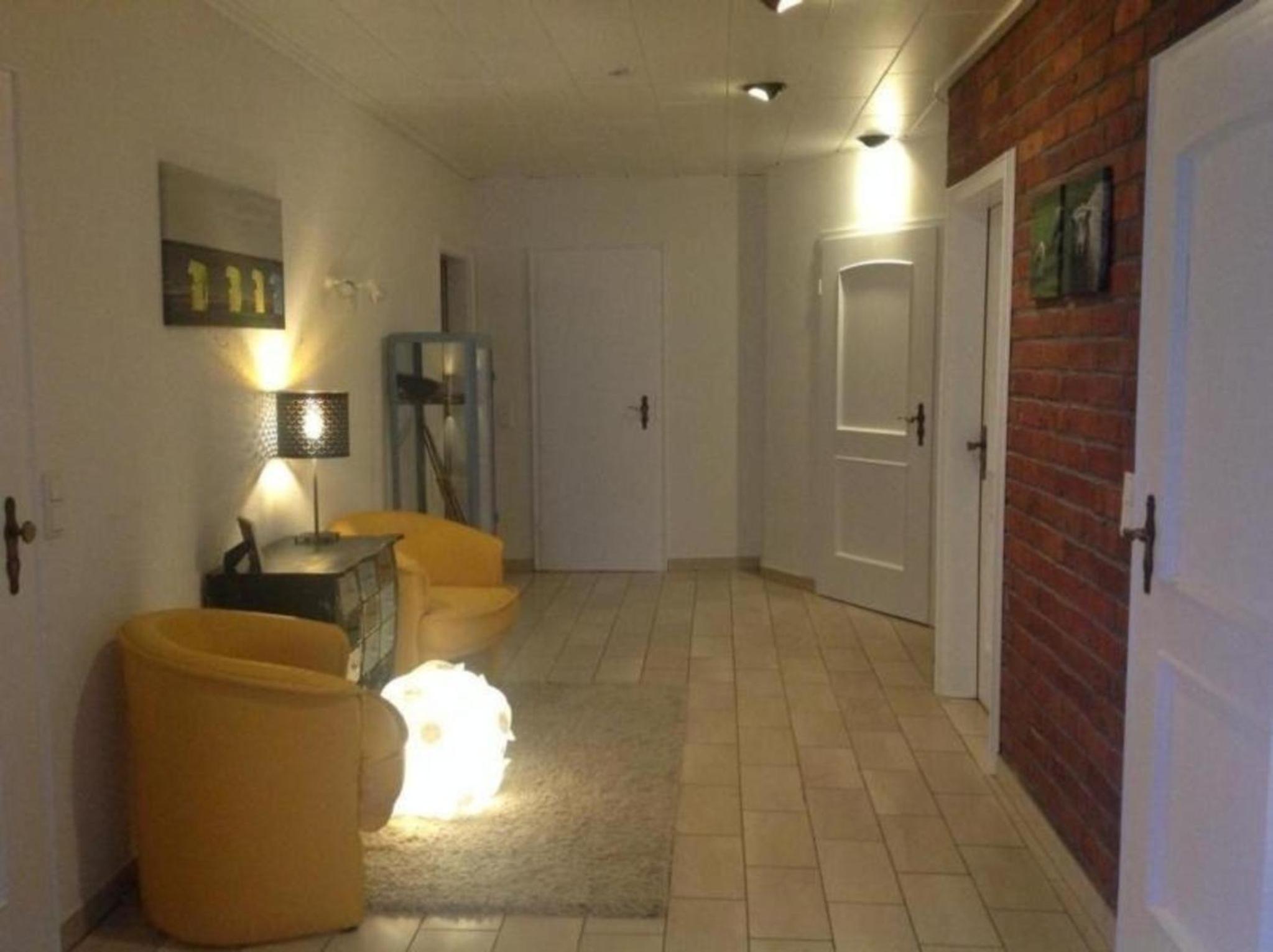 Große Ferienwohnung in Burhave mit Eigener Terrasse