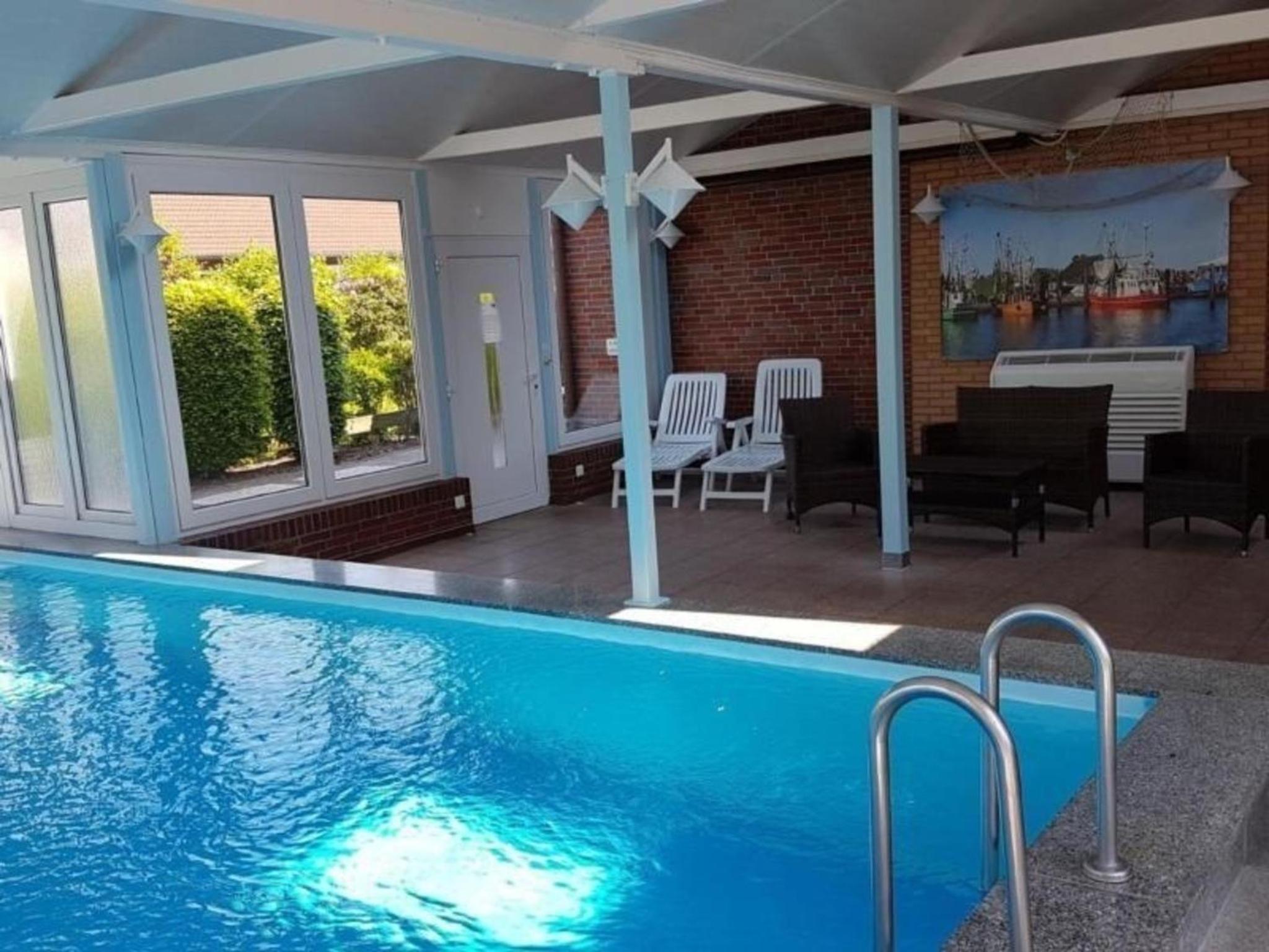 Große Ferienwohnung in Burhave mit Eigener Terrasse