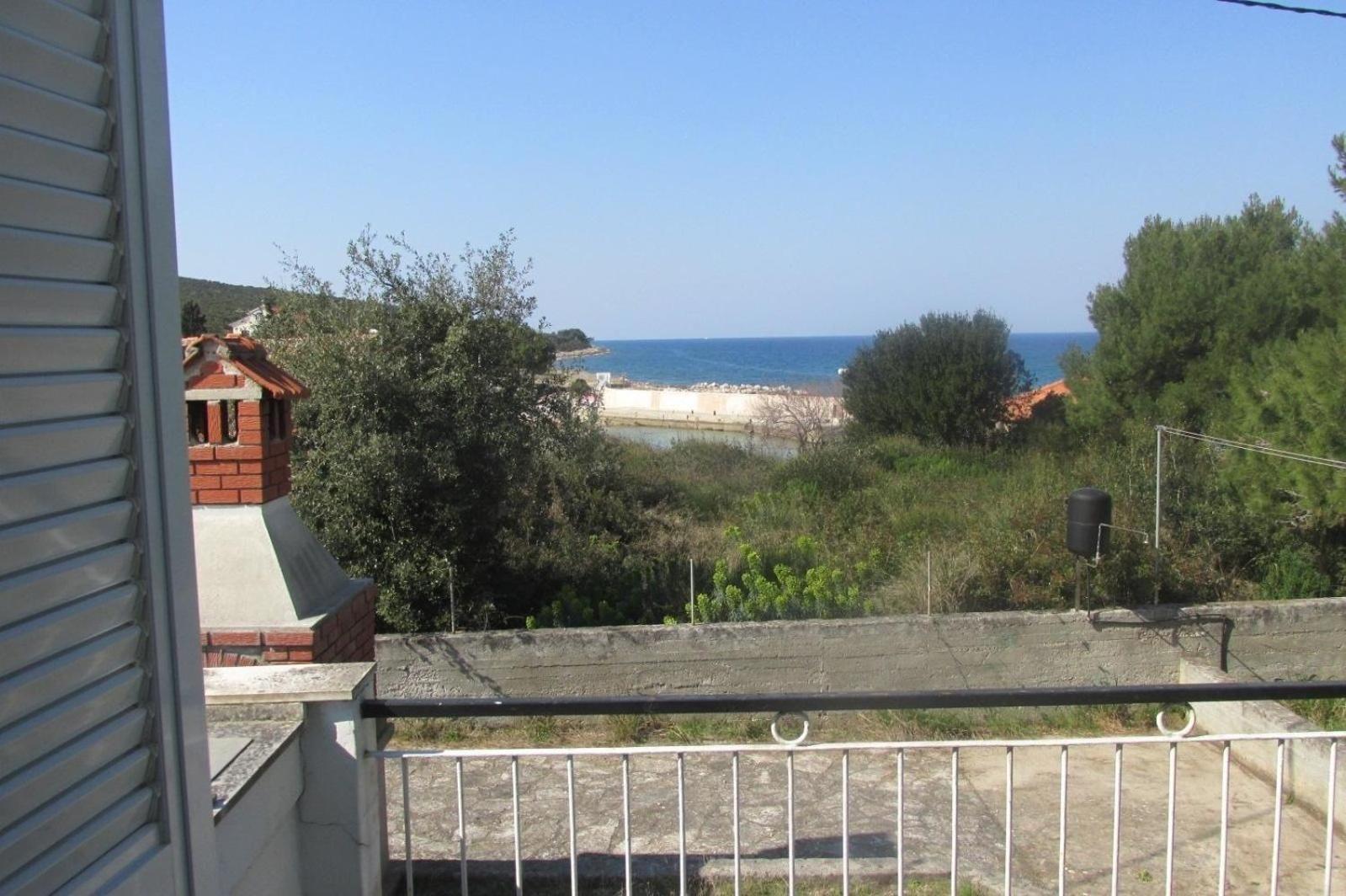 Holiday House view 4