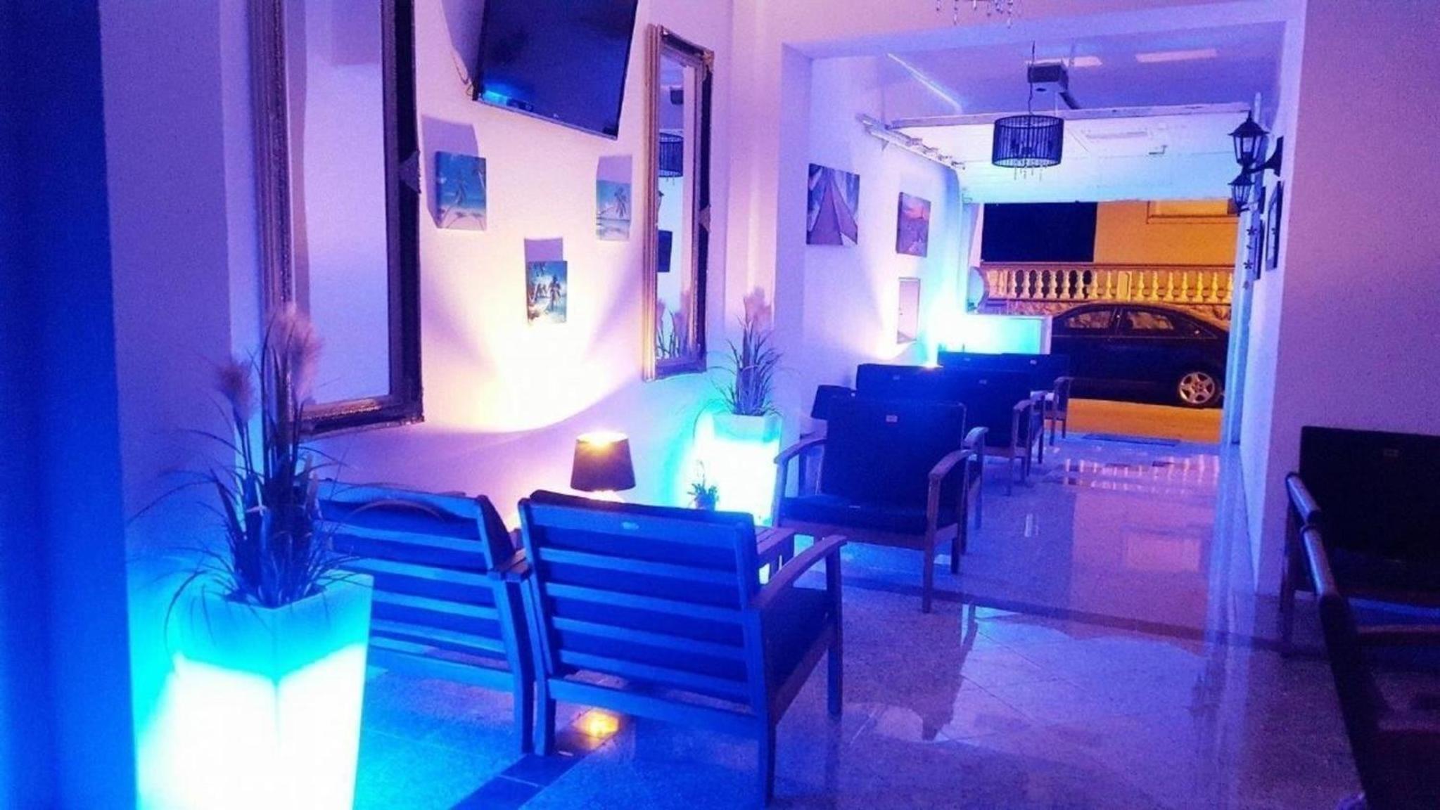 lounge
