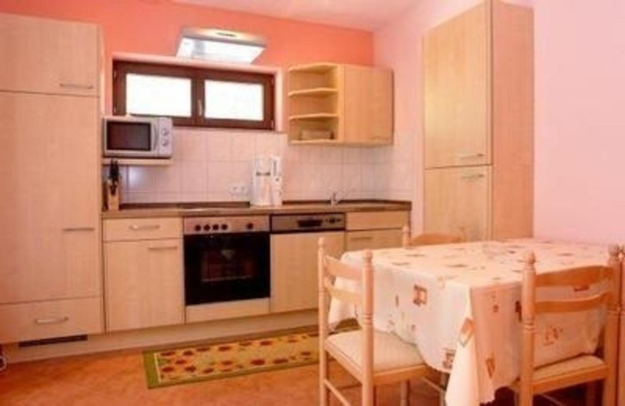 Wohnung In Buje Mit Grill