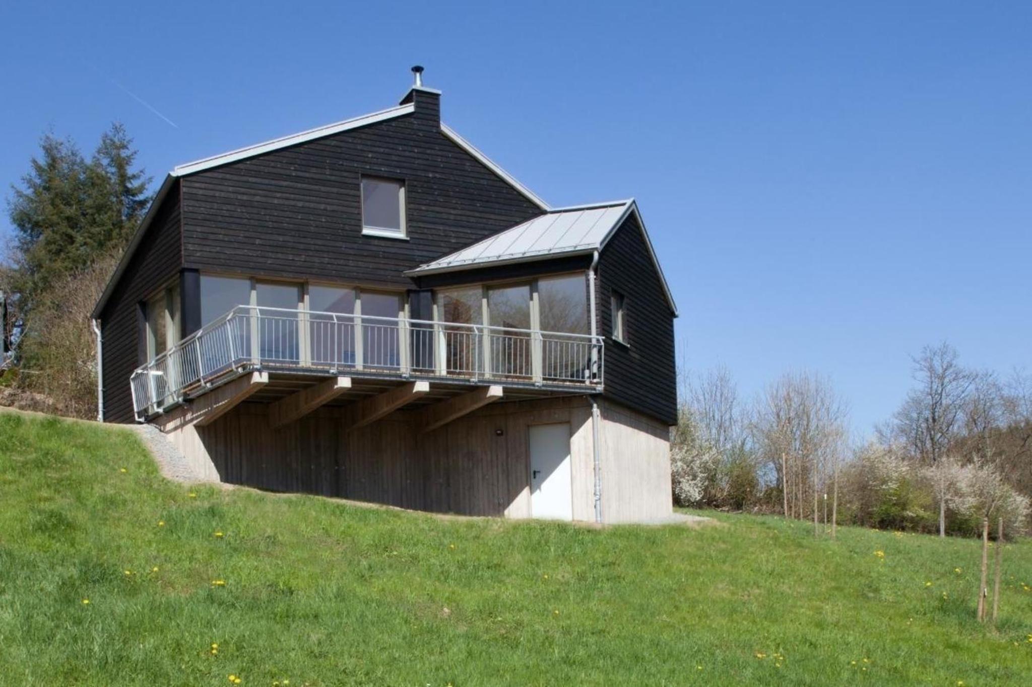 Kleines Vulkaneifelhaus