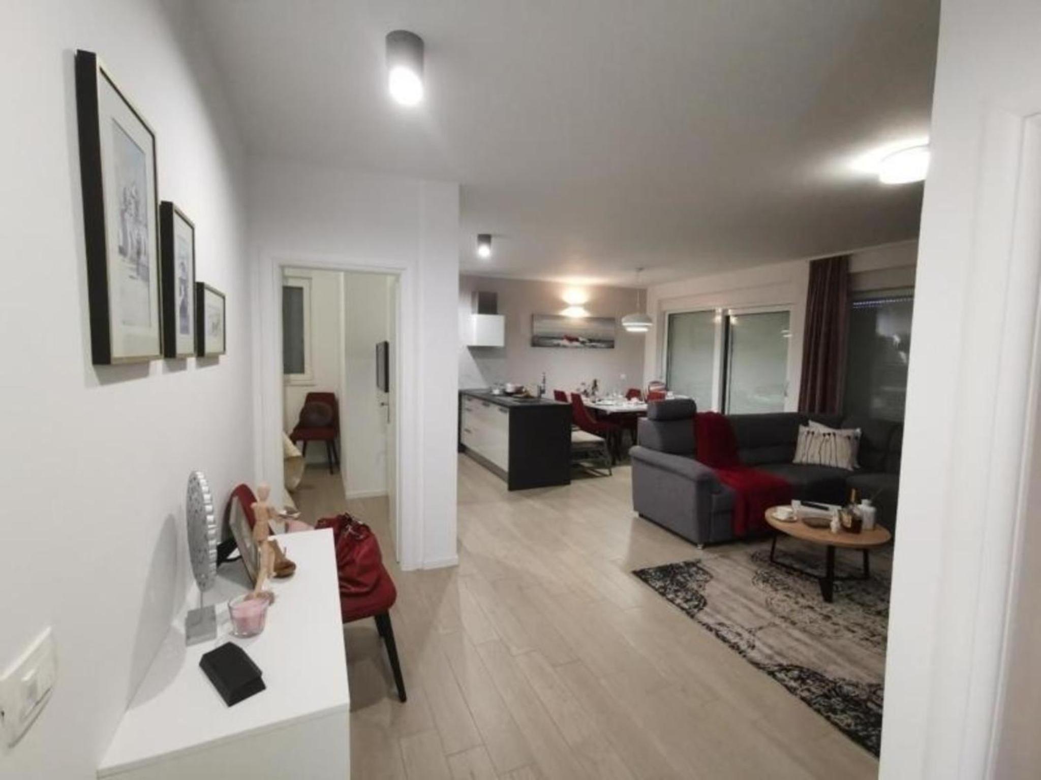 Ferienwohnung In Vodice Mit Großer Terrasse