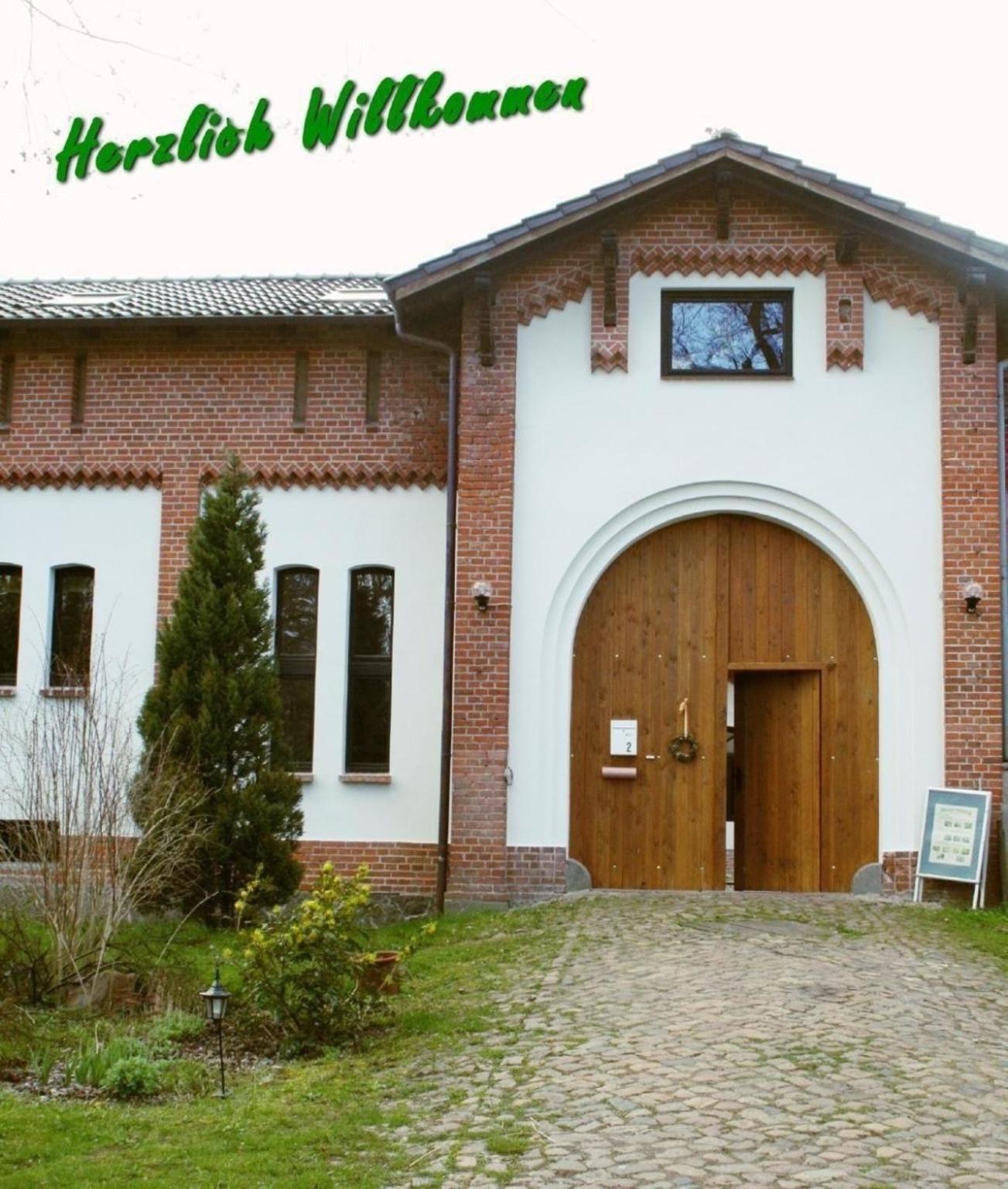 Gemütliche Ferienwohnung in Kuchelmiß mit Großem Garten