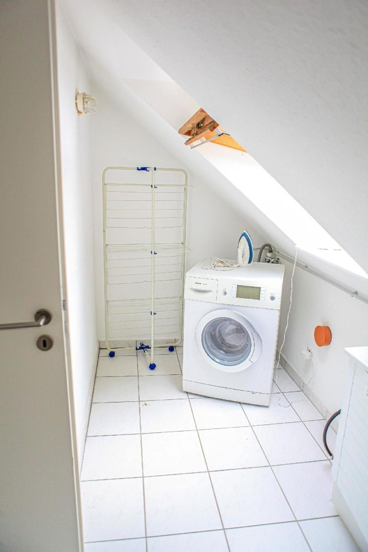 Ferienwohnung Mit Stellplatz Mitten Im Grünen