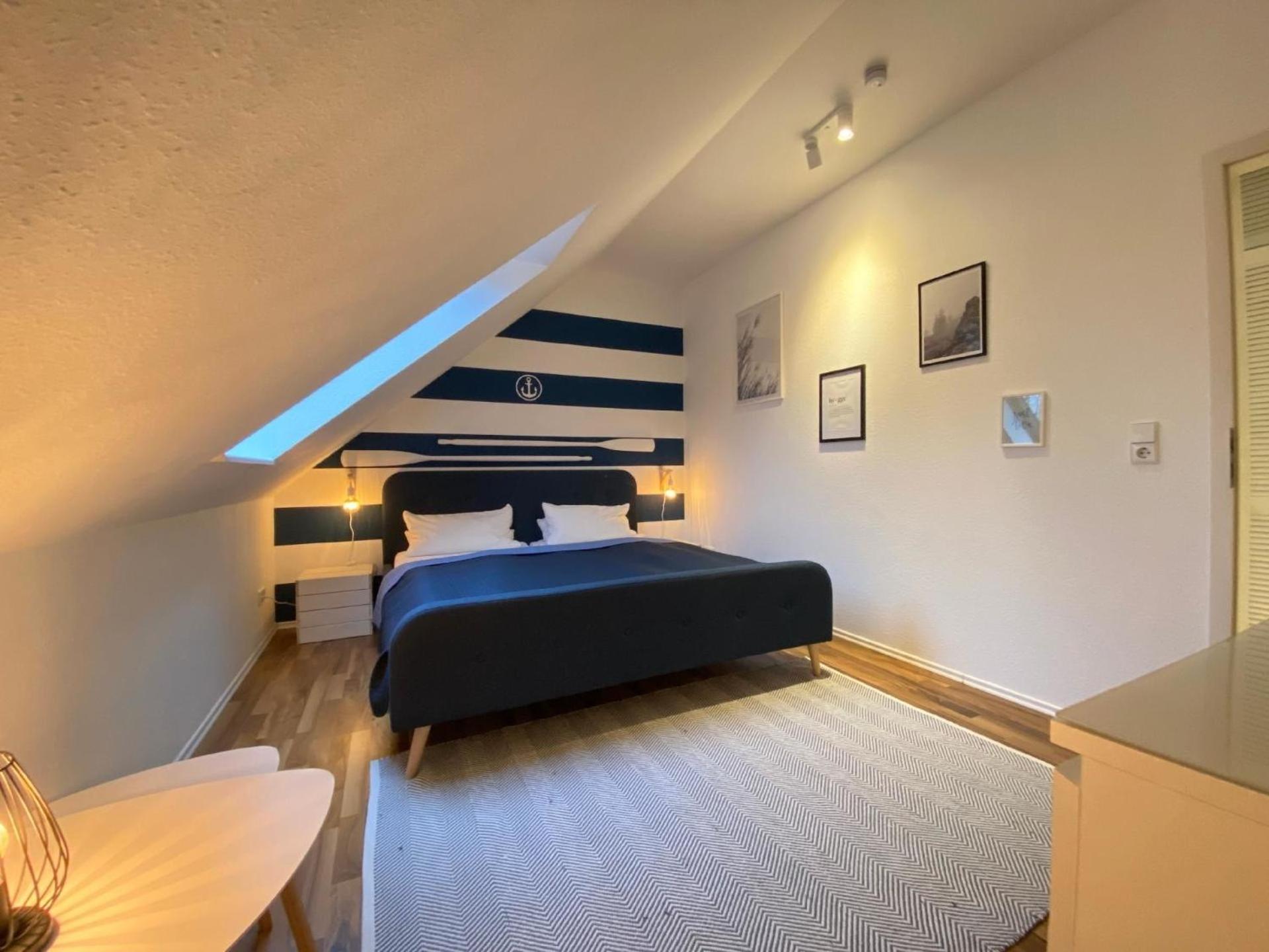 Ferienwohnung Mit Stellplatz Mitten Im Grünen