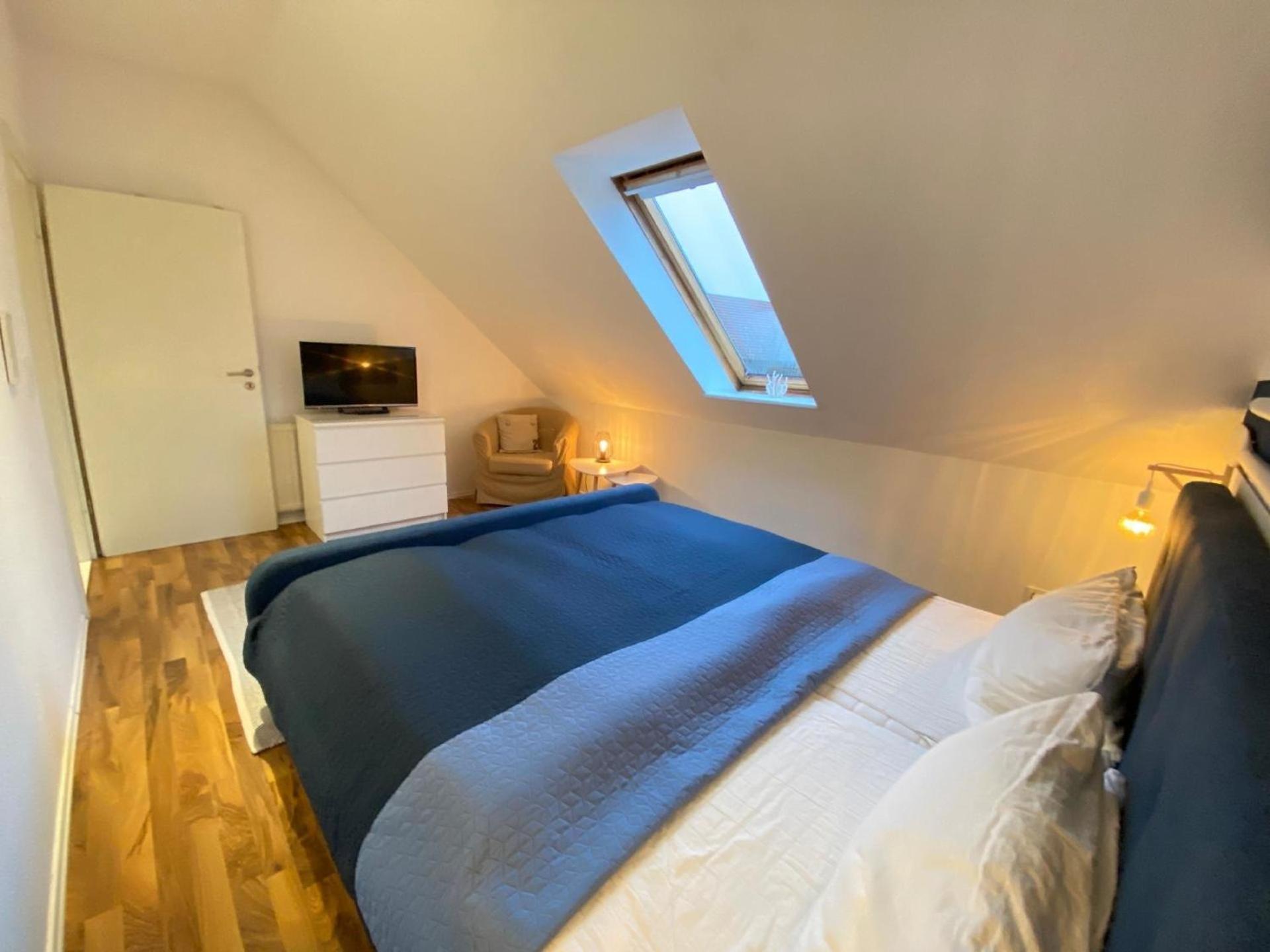 Ferienwohnung Mit Stellplatz Mitten Im Grünen