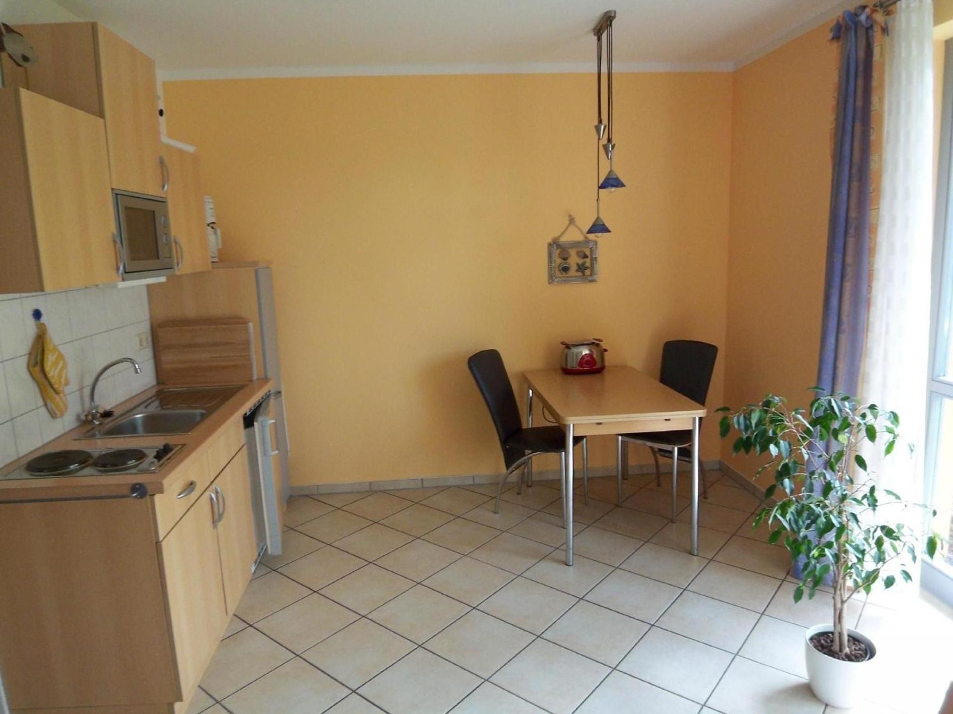 Ferienwohnung mit Garten in ruhiger Lage