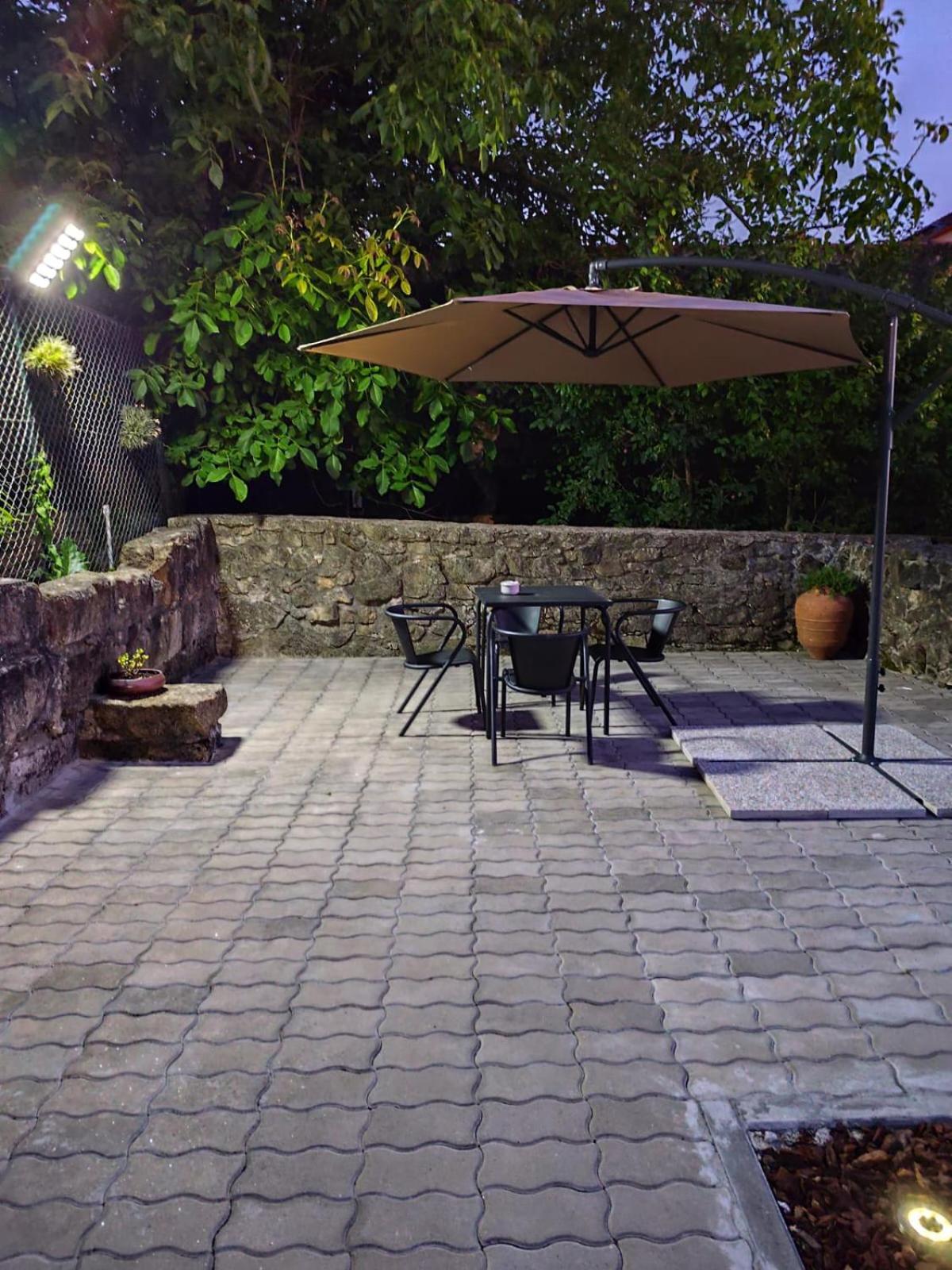 PORTO GARDEN YARD APARTMENT