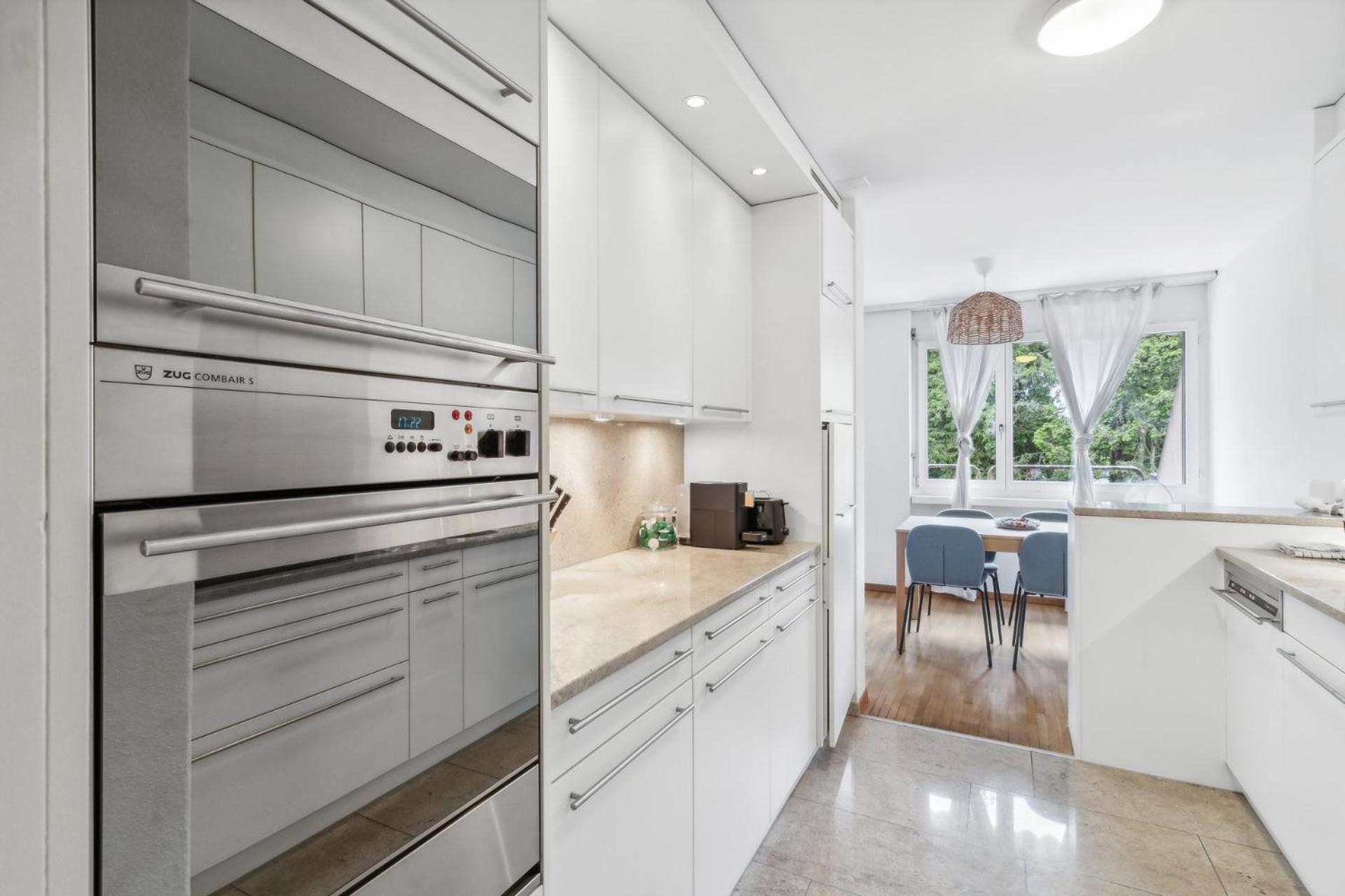 Chic Apartment Near Zurich Center