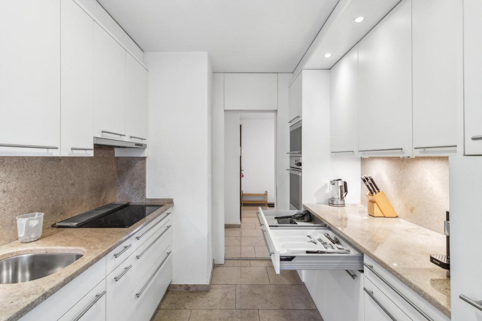 Chic Apartment Near Zurich Center
