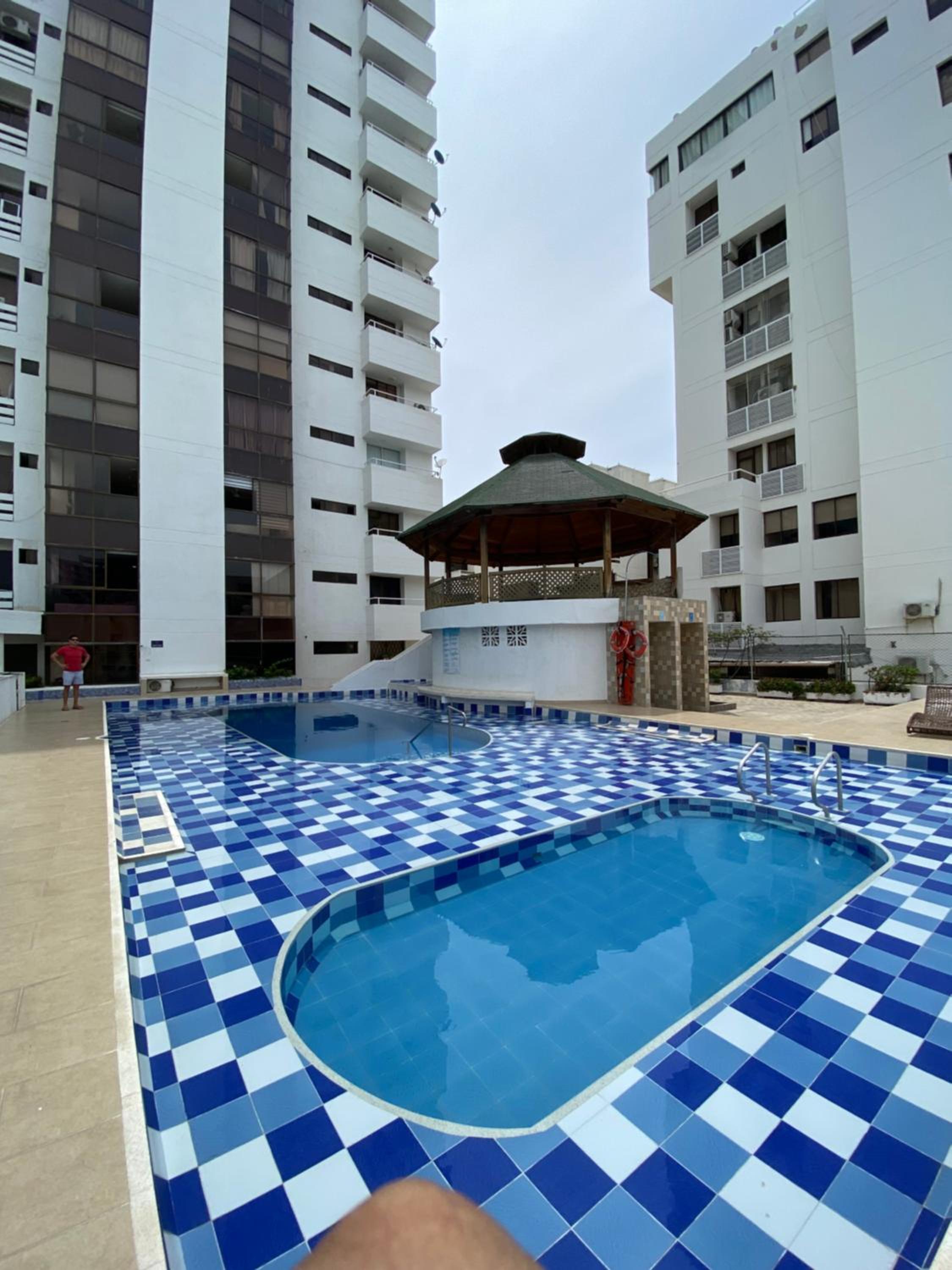 Espectacular apartamento con vista al mar y cerca