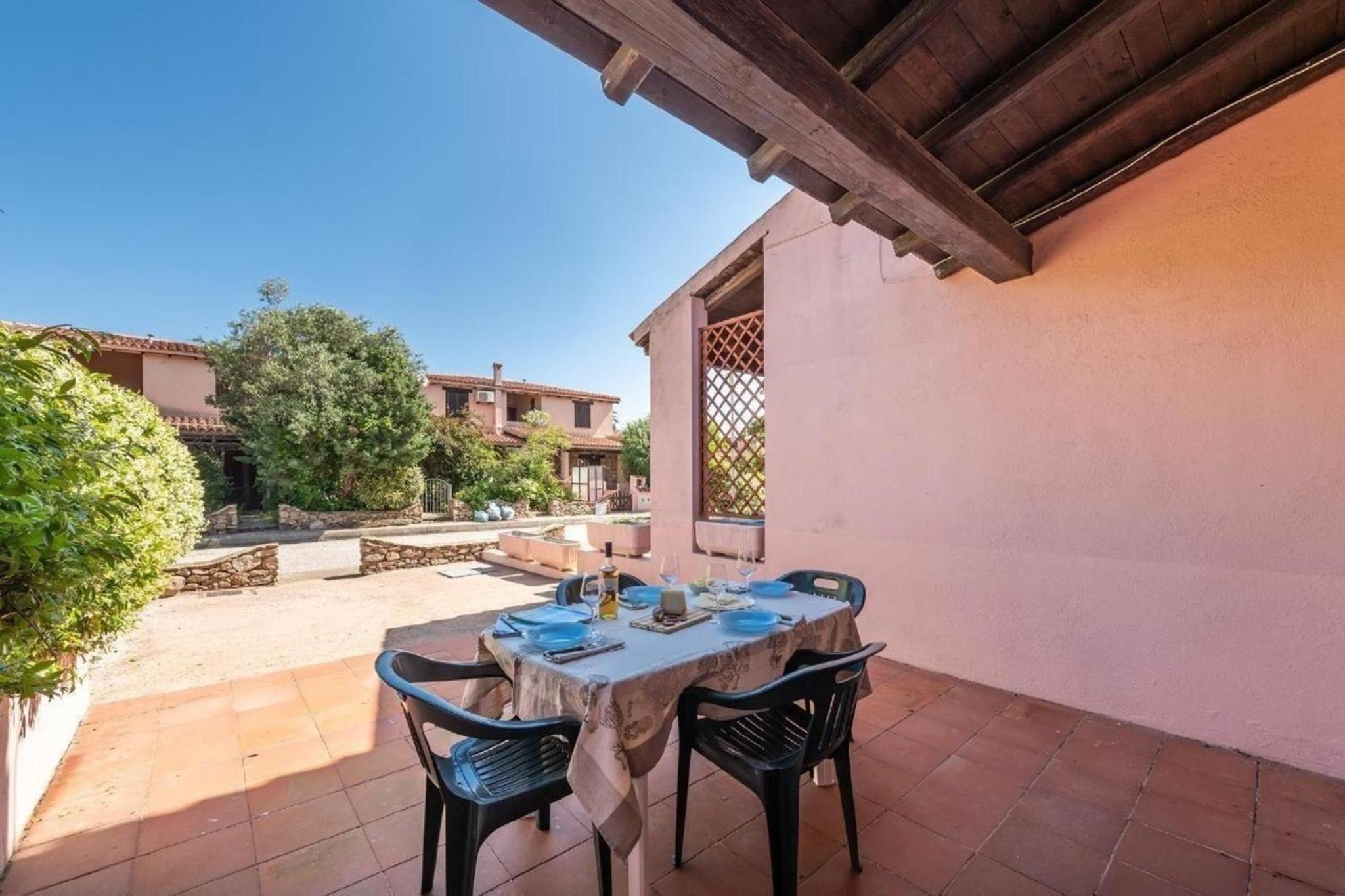 Wohnung in San Teodoro mit Grill und Garten view 4