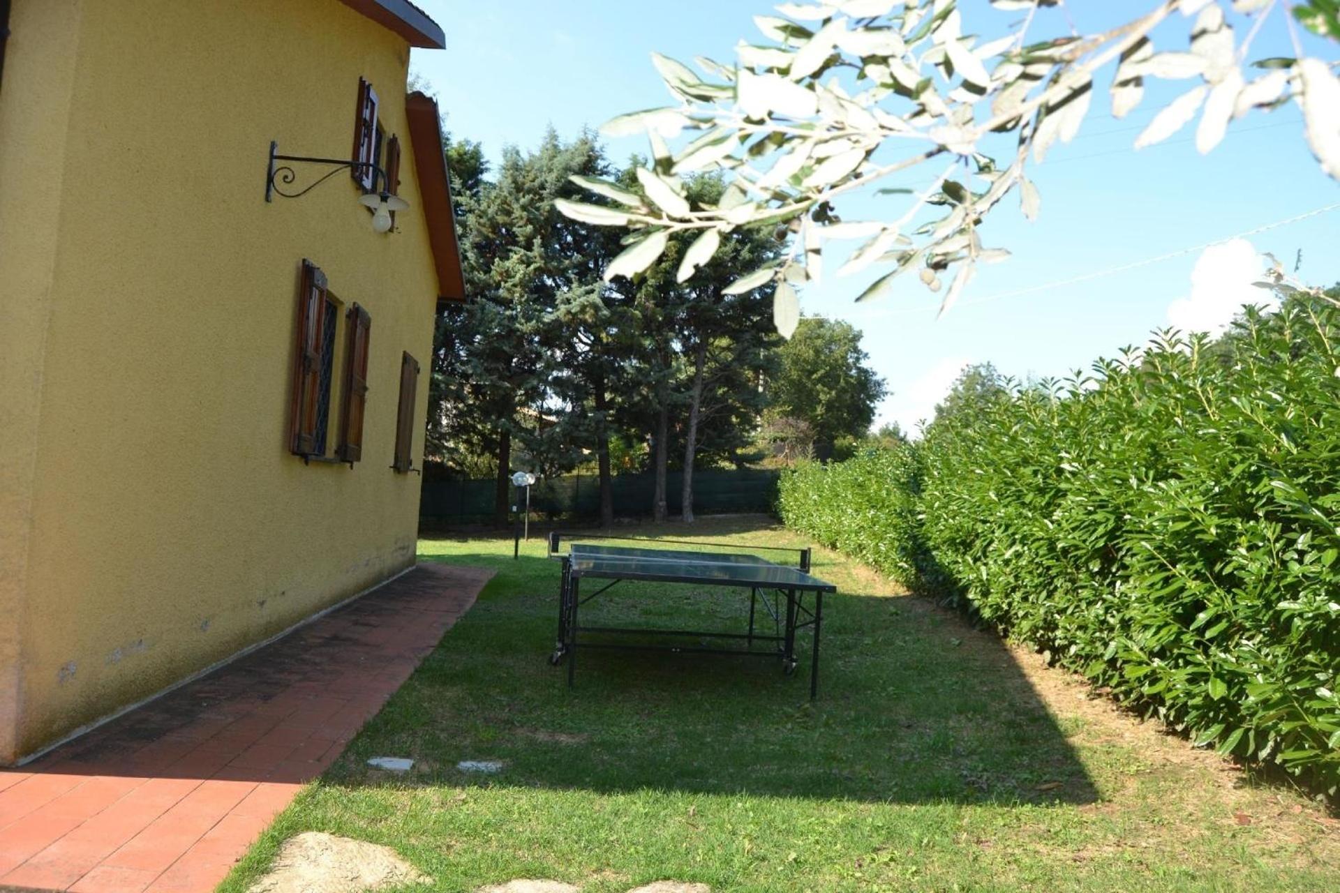 Freistehendes Haus Mit Garten Zur Alleinigen Nutzung view 4