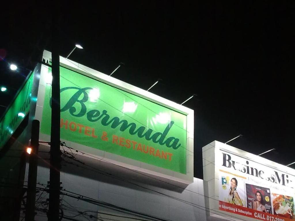 Bermuda Hotel — Manila