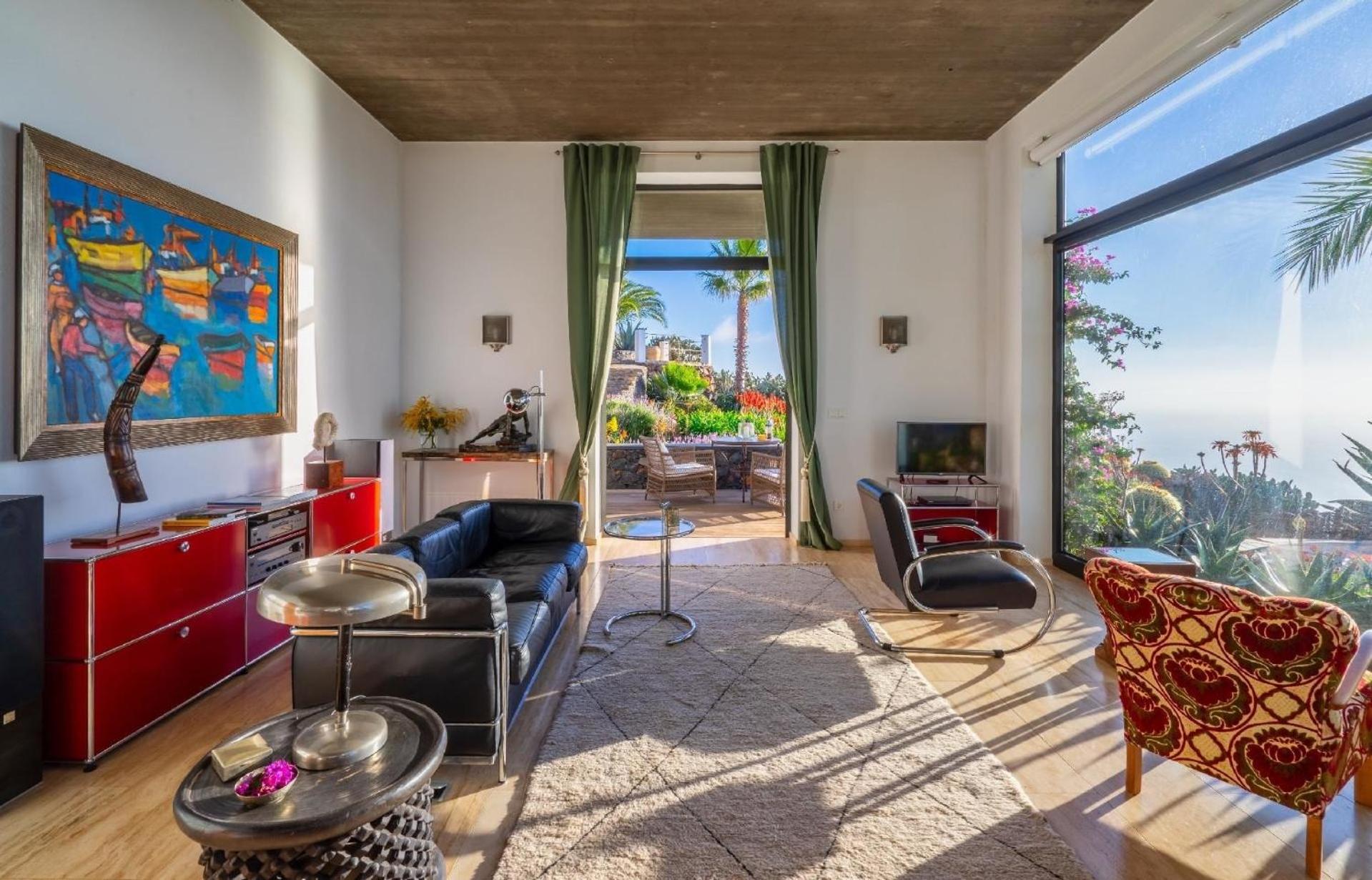 Villa Infinite Place