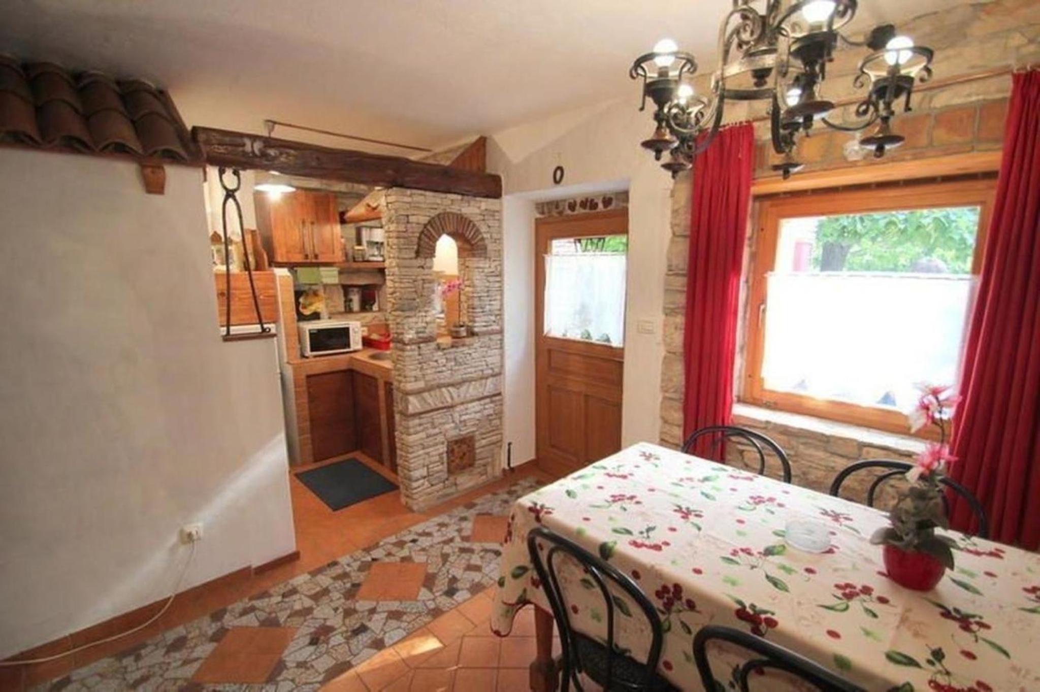 Tolle Wohnung in Zambratija mit Terrasse und Neben dem Strand view 2