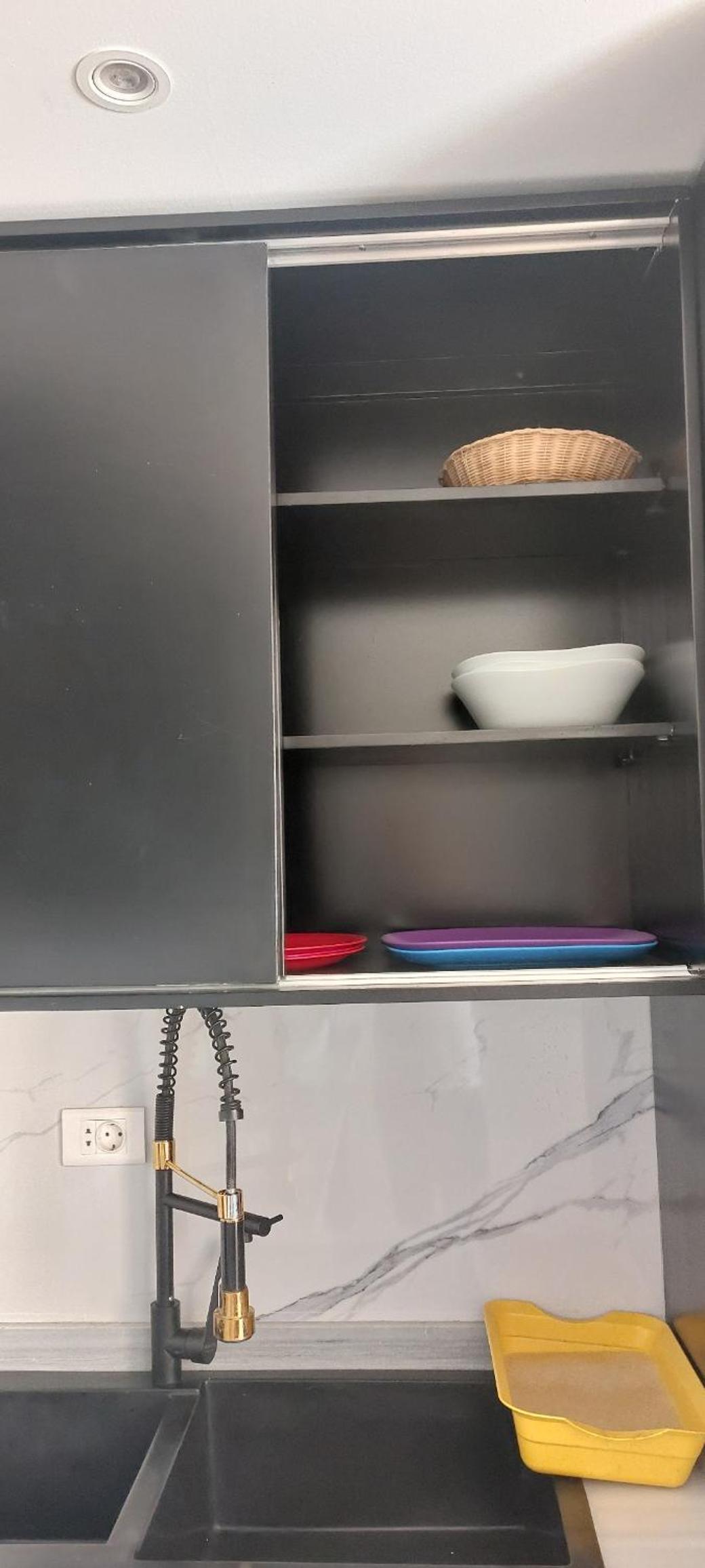 Luxe flat met privé strand en zwembaden