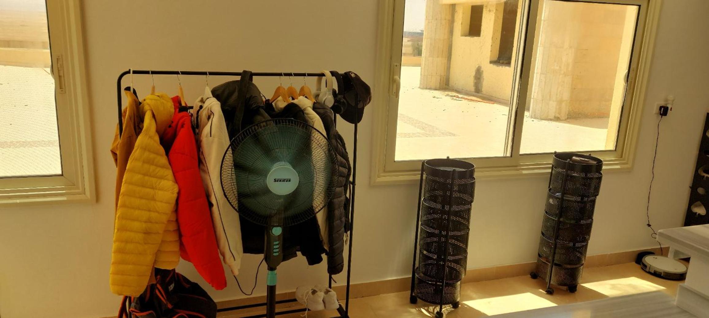 Luxe flat met privé strand en zwembaden