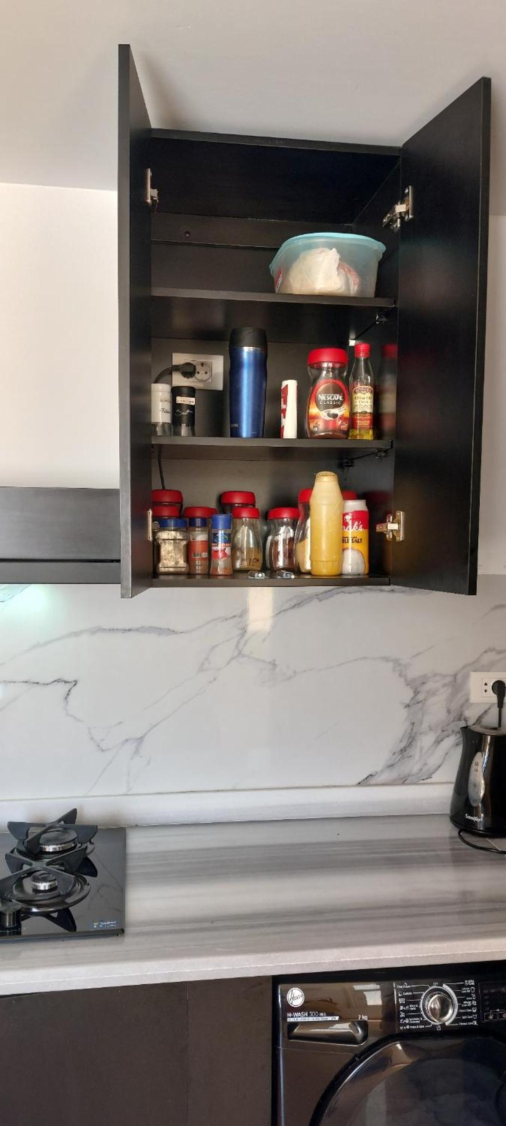 Luxe flat met privé strand en zwembaden