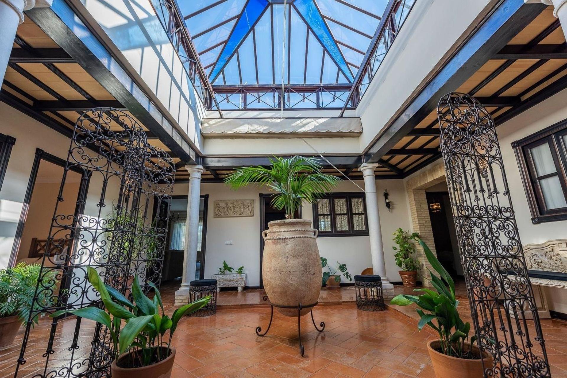 Tolles Ferienhaus in Marchena mit Privatem Pool