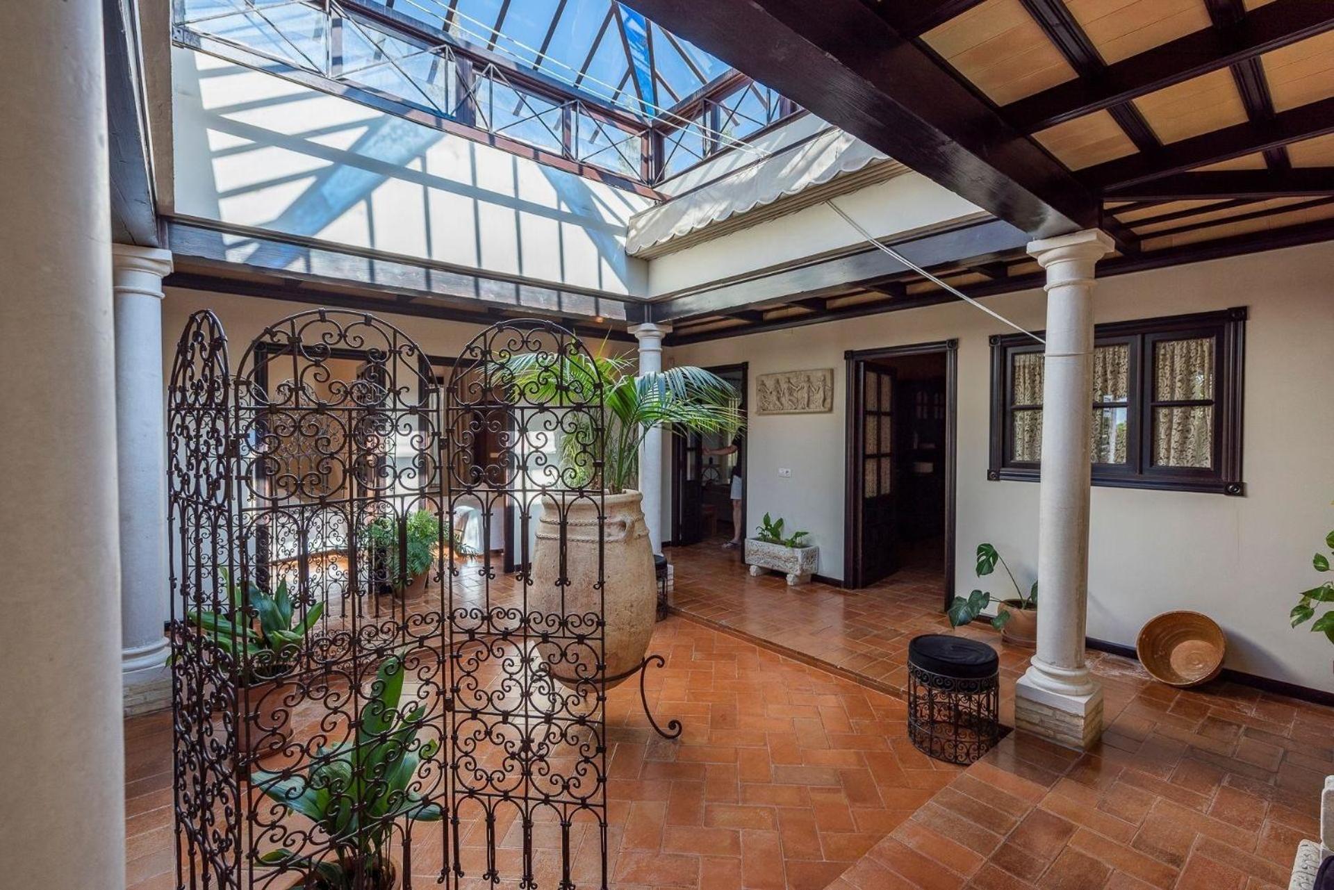 Tolles Ferienhaus in Marchena mit Privatem Pool