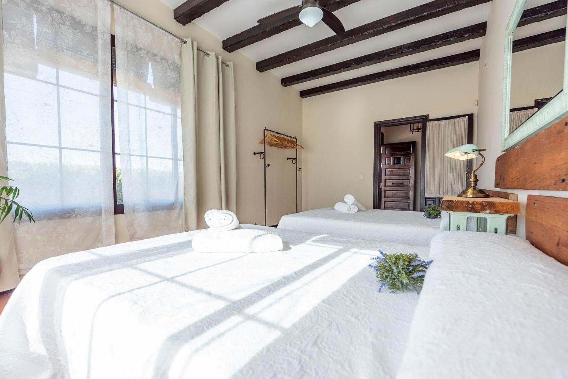 Tolles Ferienhaus in Marchena mit Privatem Pool