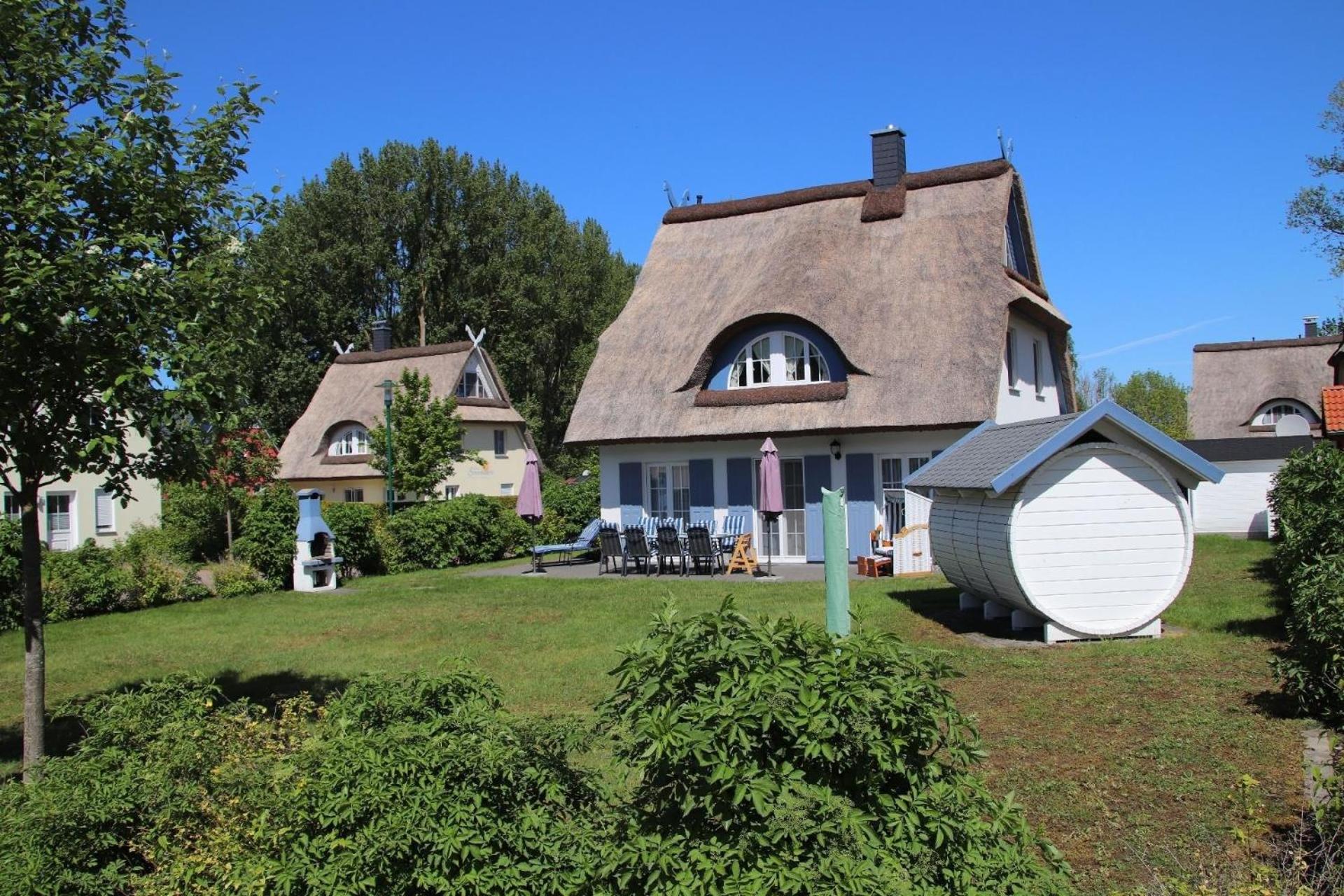 Ferienhaus Mit Garten, Sauna, Kamin Und Whirlpool