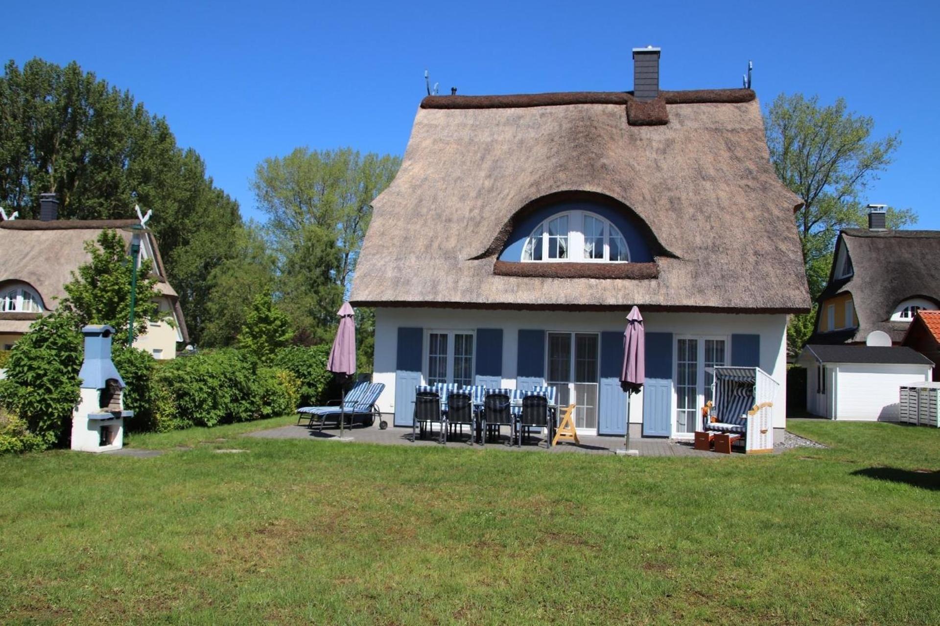 Ferienhaus Mit Garten, Sauna, Kamin Und Whirlpool