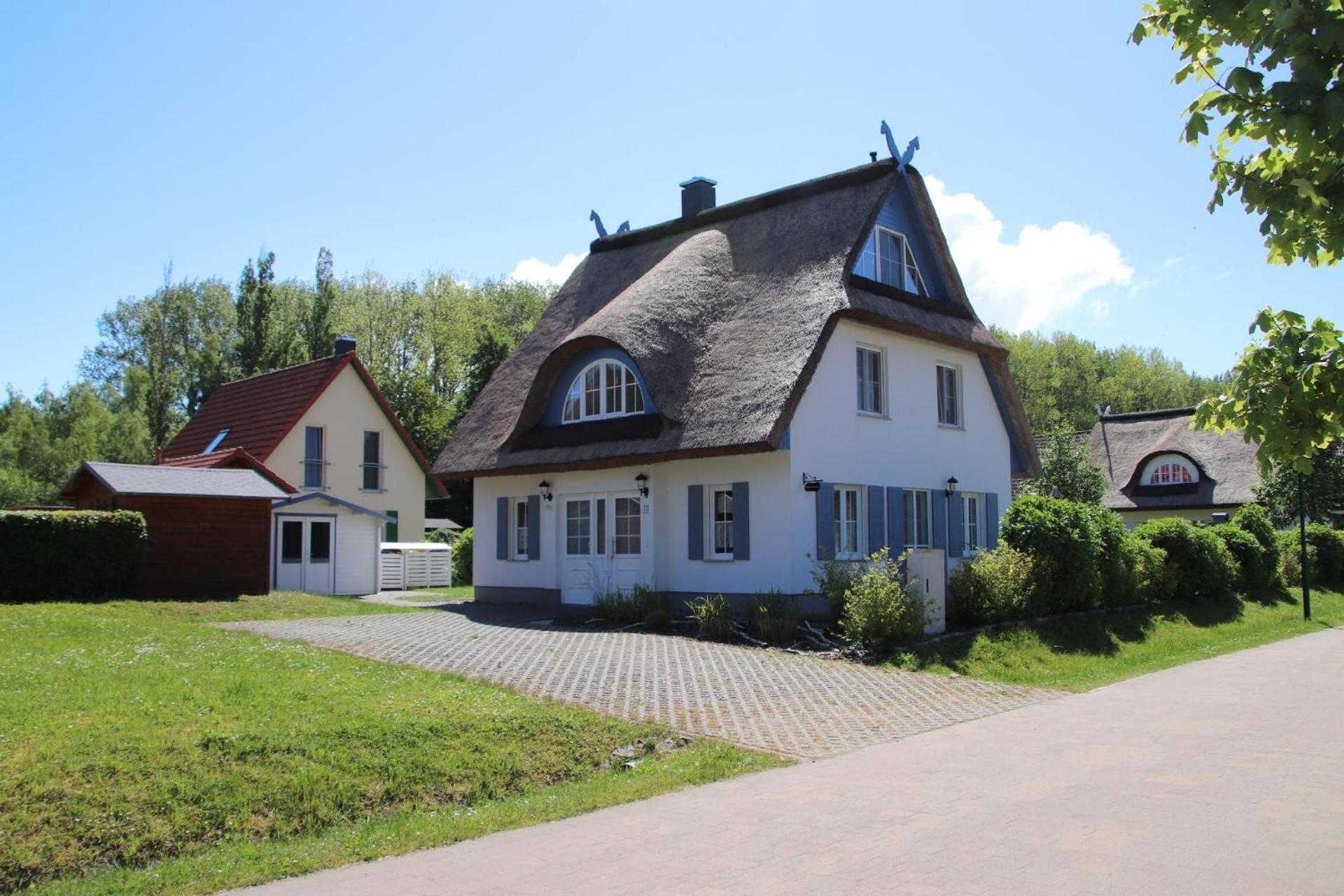 Ferienhaus Mit Garten, Sauna, Kamin Und Whirlpool