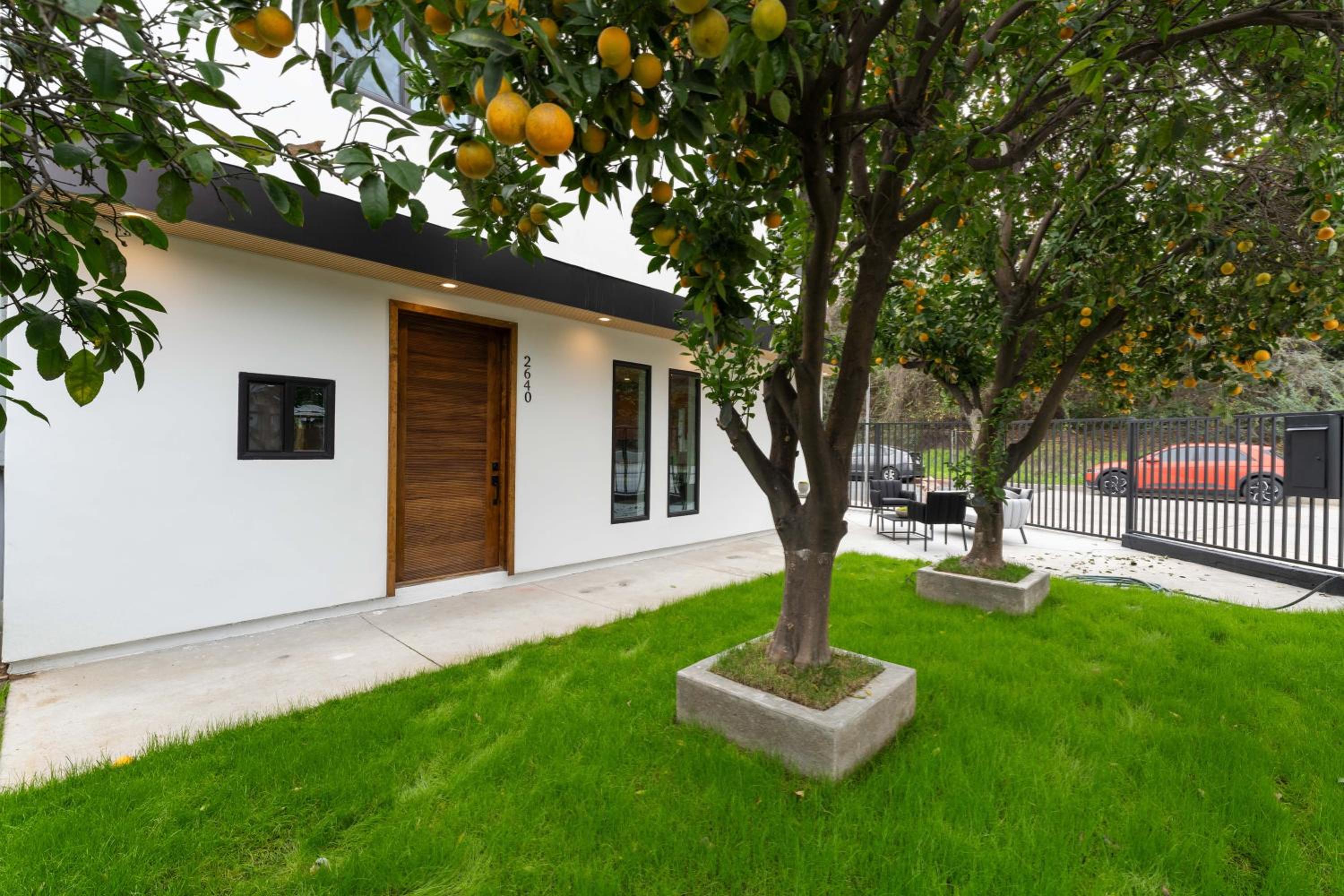 Modern Spacious 3BR Residence, Game room, Parking
