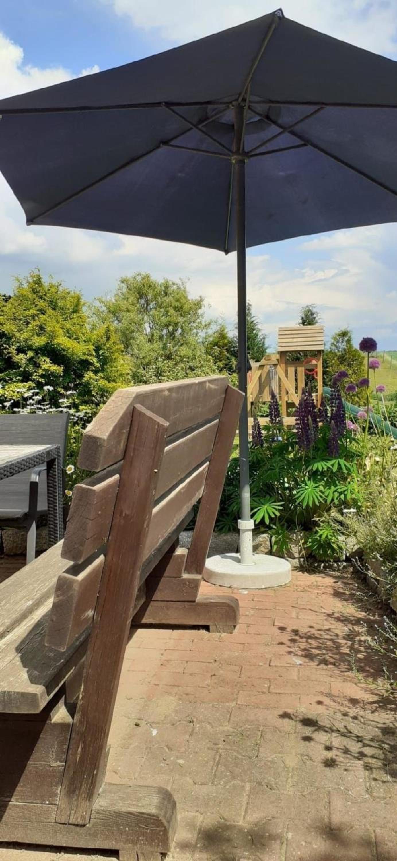 Appartement in Buchenhain mit Großem Garten