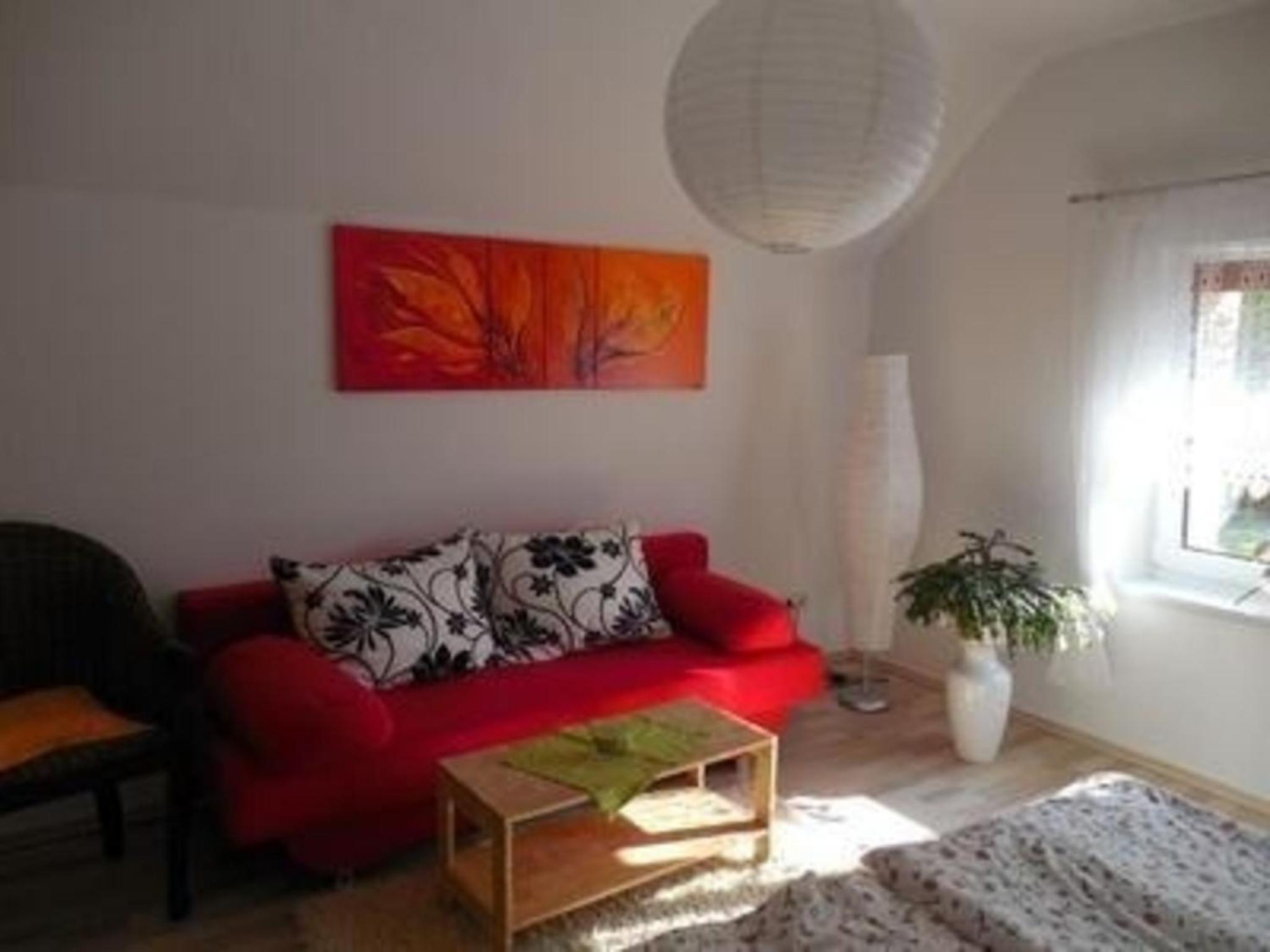 Appartement in Buchenhain mit Großem Garten