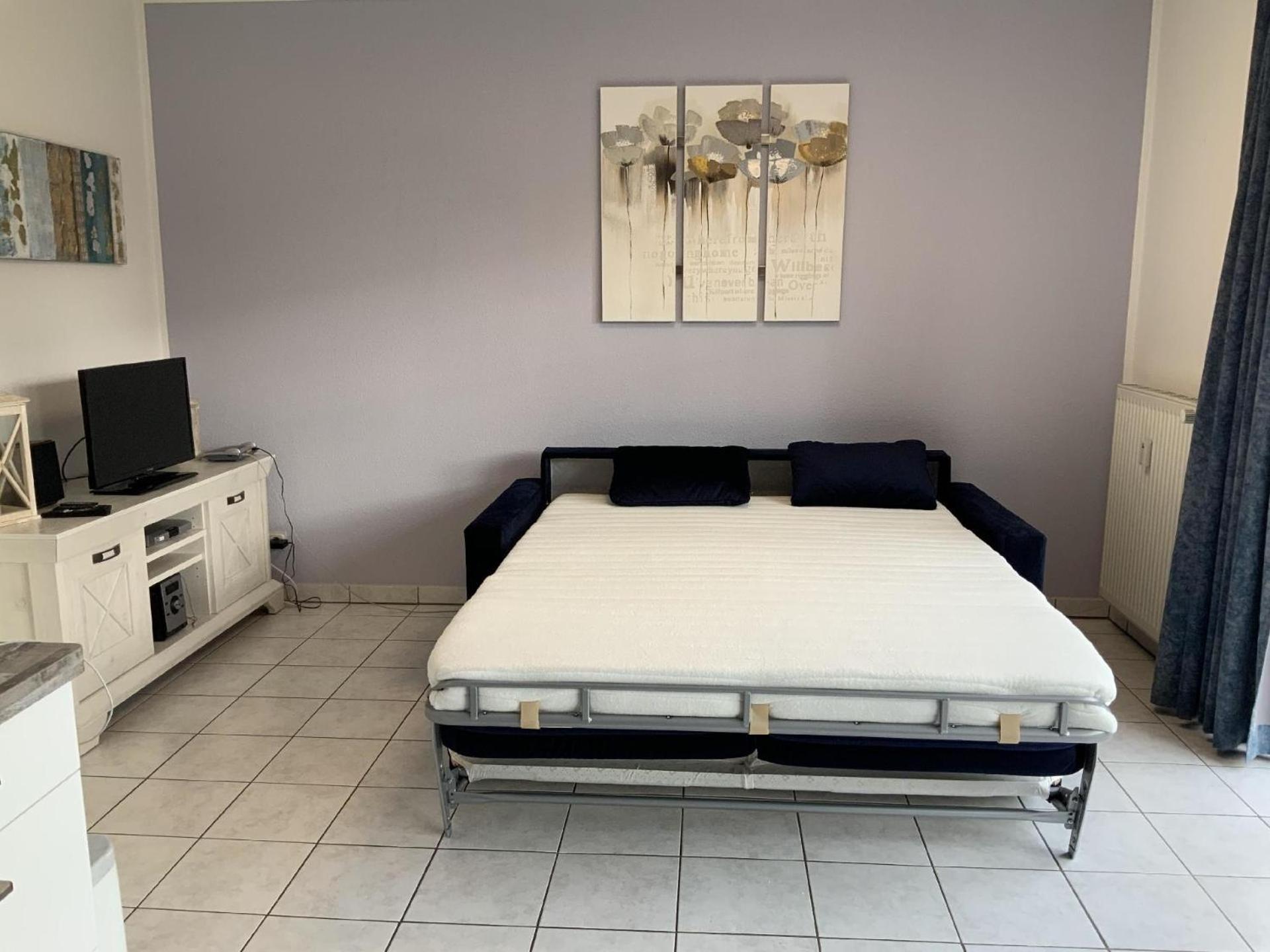 Appartement In Middelhagen Mit Terrasse Und Garten