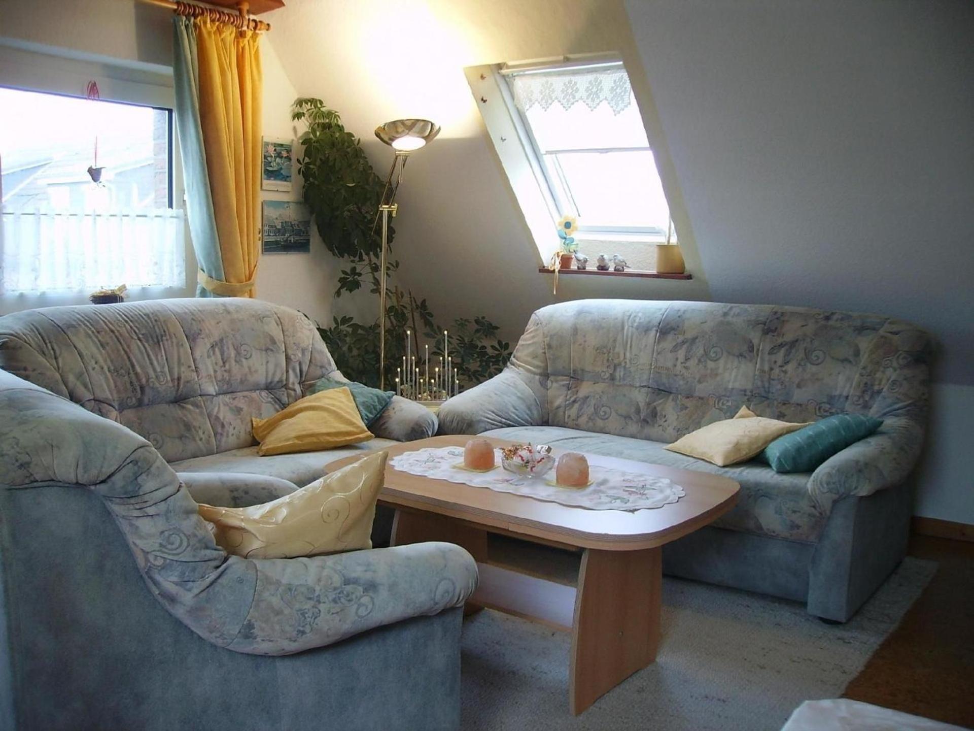 Ferienwohnung Mit Garten Und Gartenhaus
