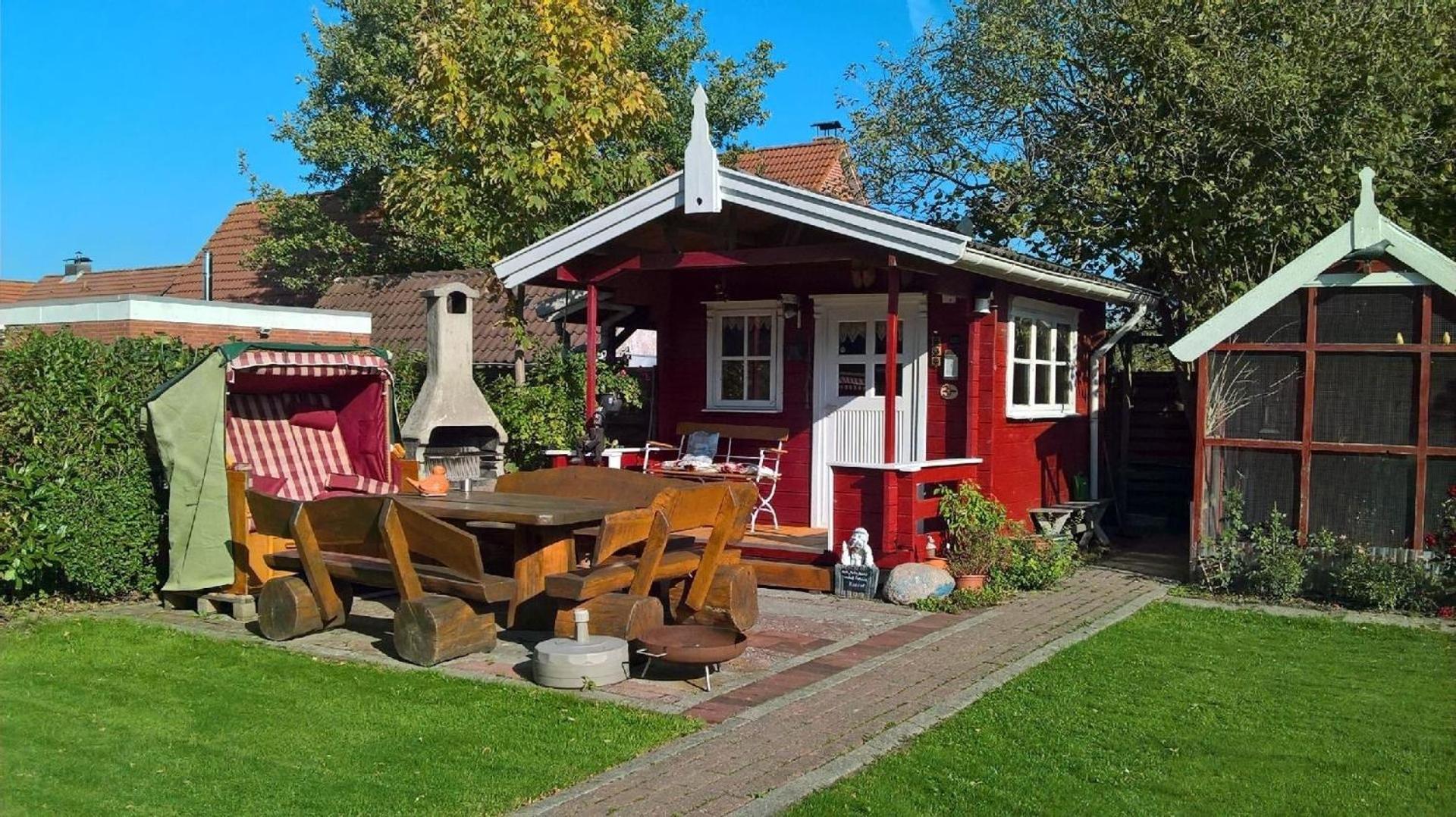Ferienwohnung Mit Garten Und Gartenhaus