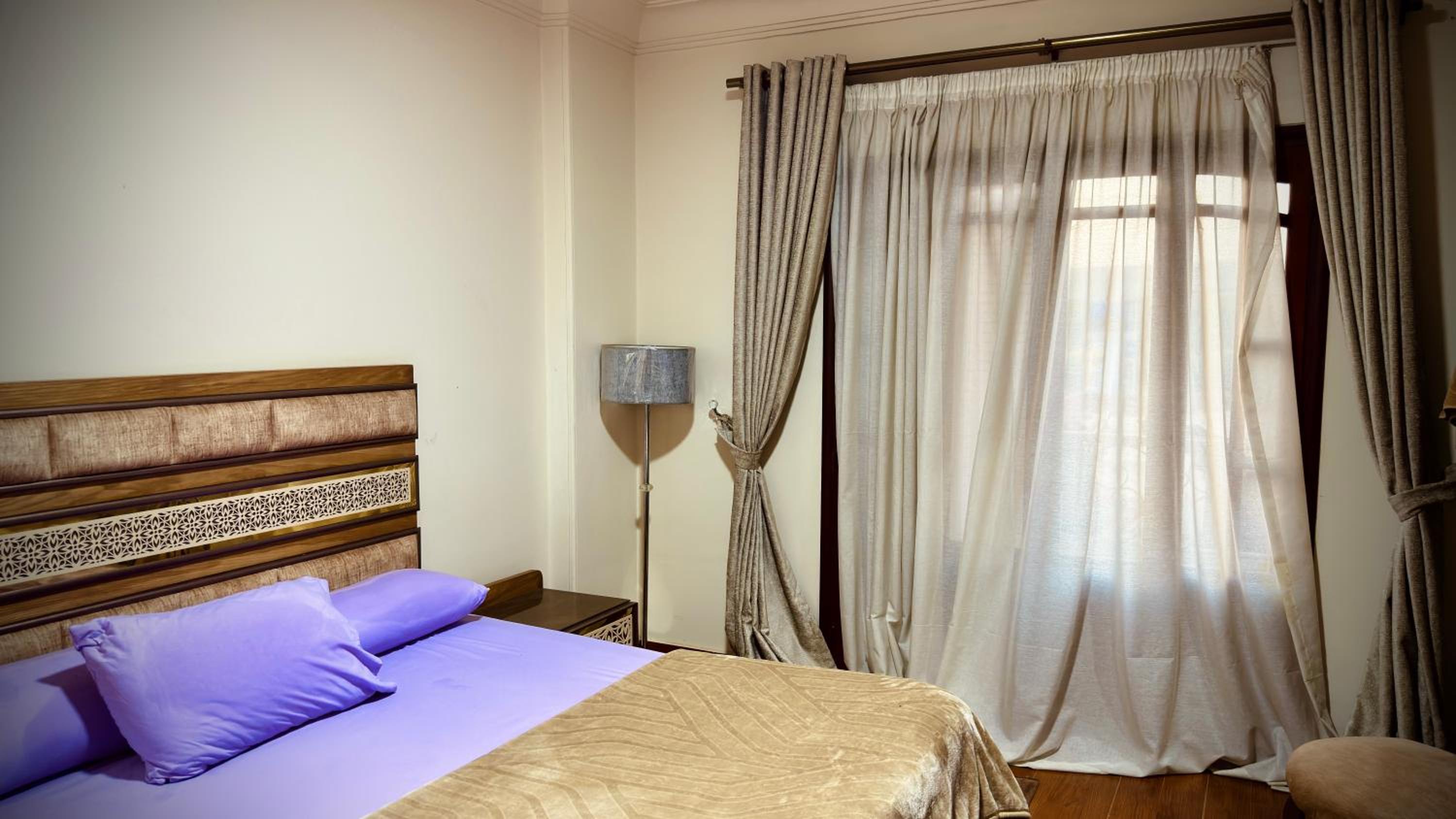 Elegant 3 Rooms Apartment in Private Villa in New Cairo