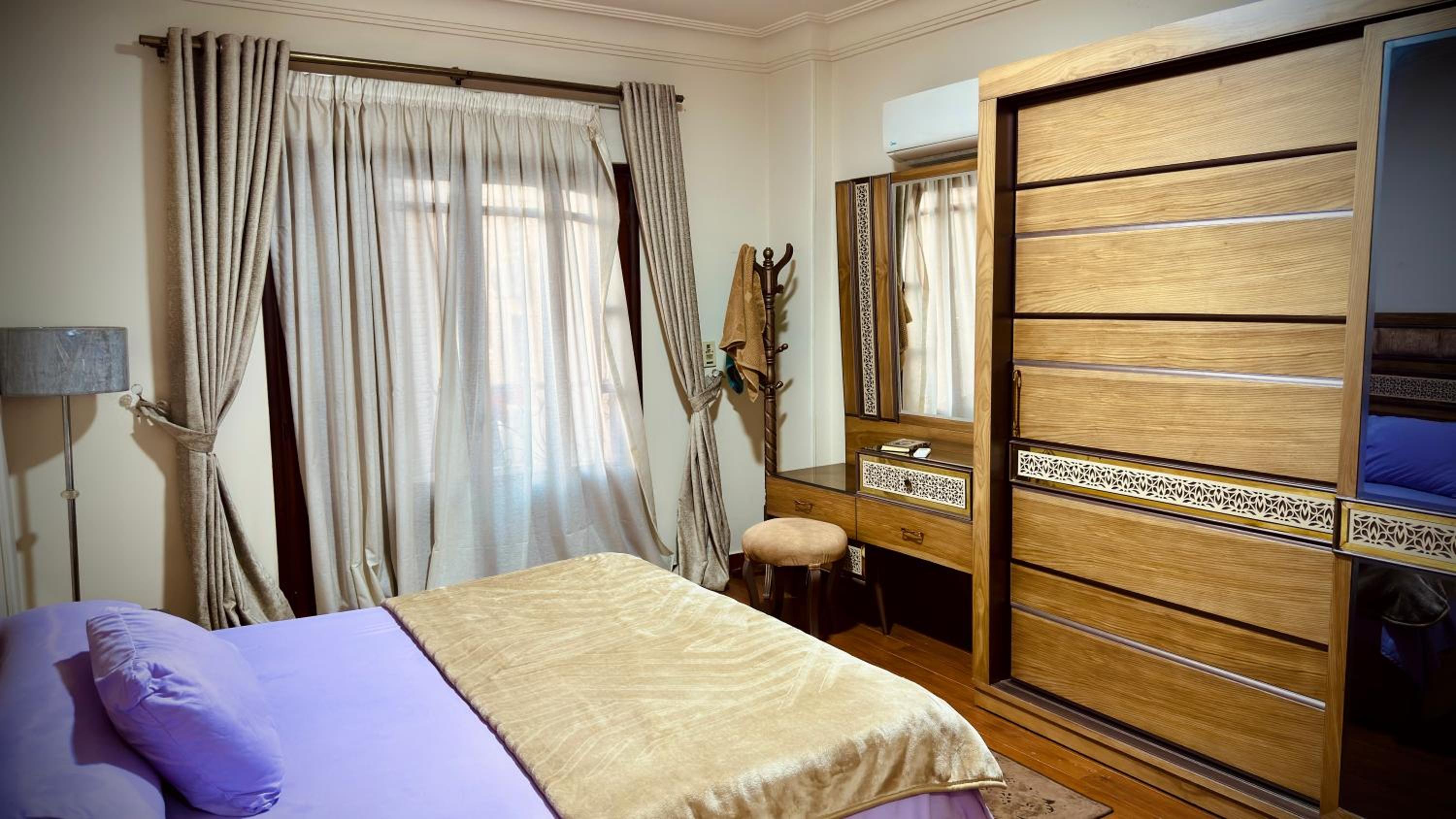 Elegant 3 Rooms Apartment in Private Villa in New Cairo