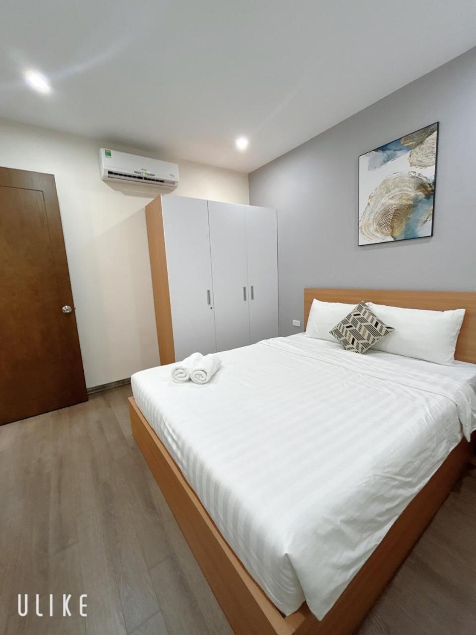 Serviced apart FLC Green -7 min Kengnam , 1 min My Dinh Bus station