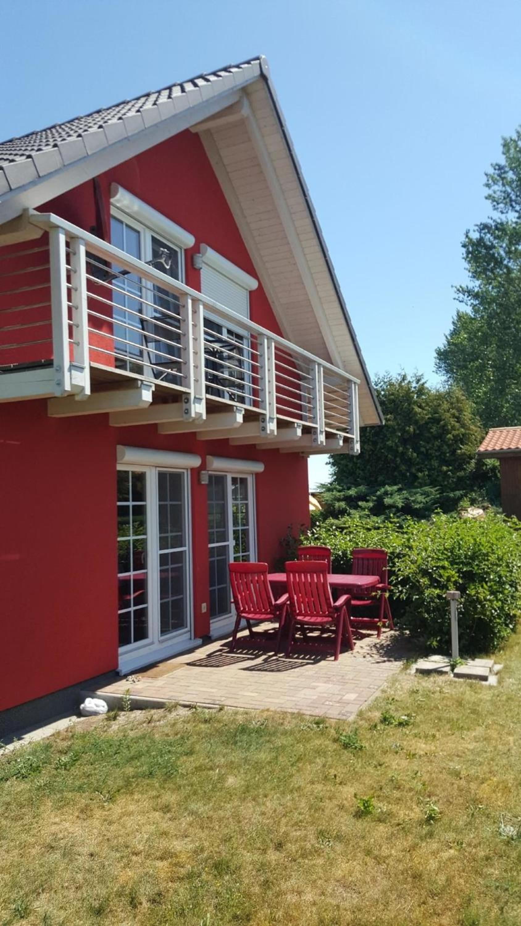 Modernes Ferienhaus in Mönkebude mit Garten