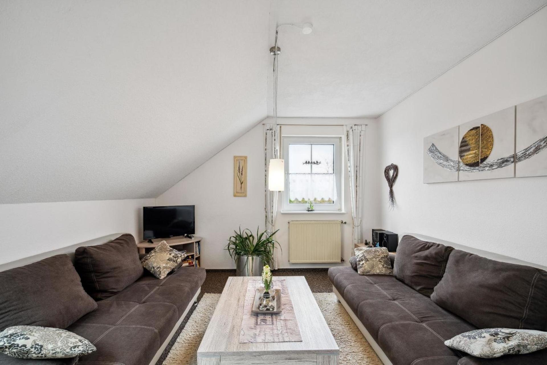 Schönes Appartement in Lutzerath mit Garten, Terrasse und Grill