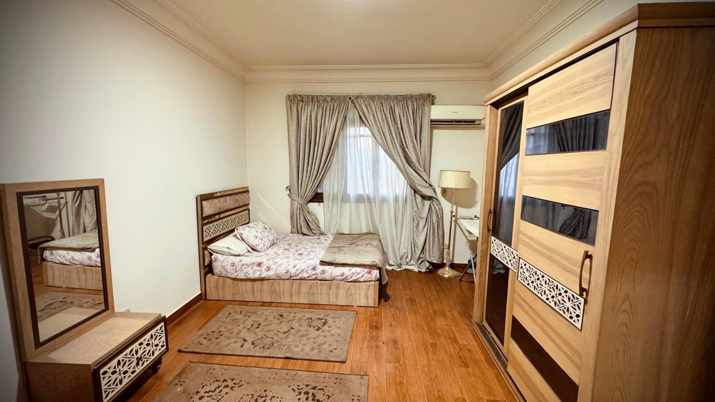 Elegant 3 Rooms Apartment in Private Villa in New Cairo