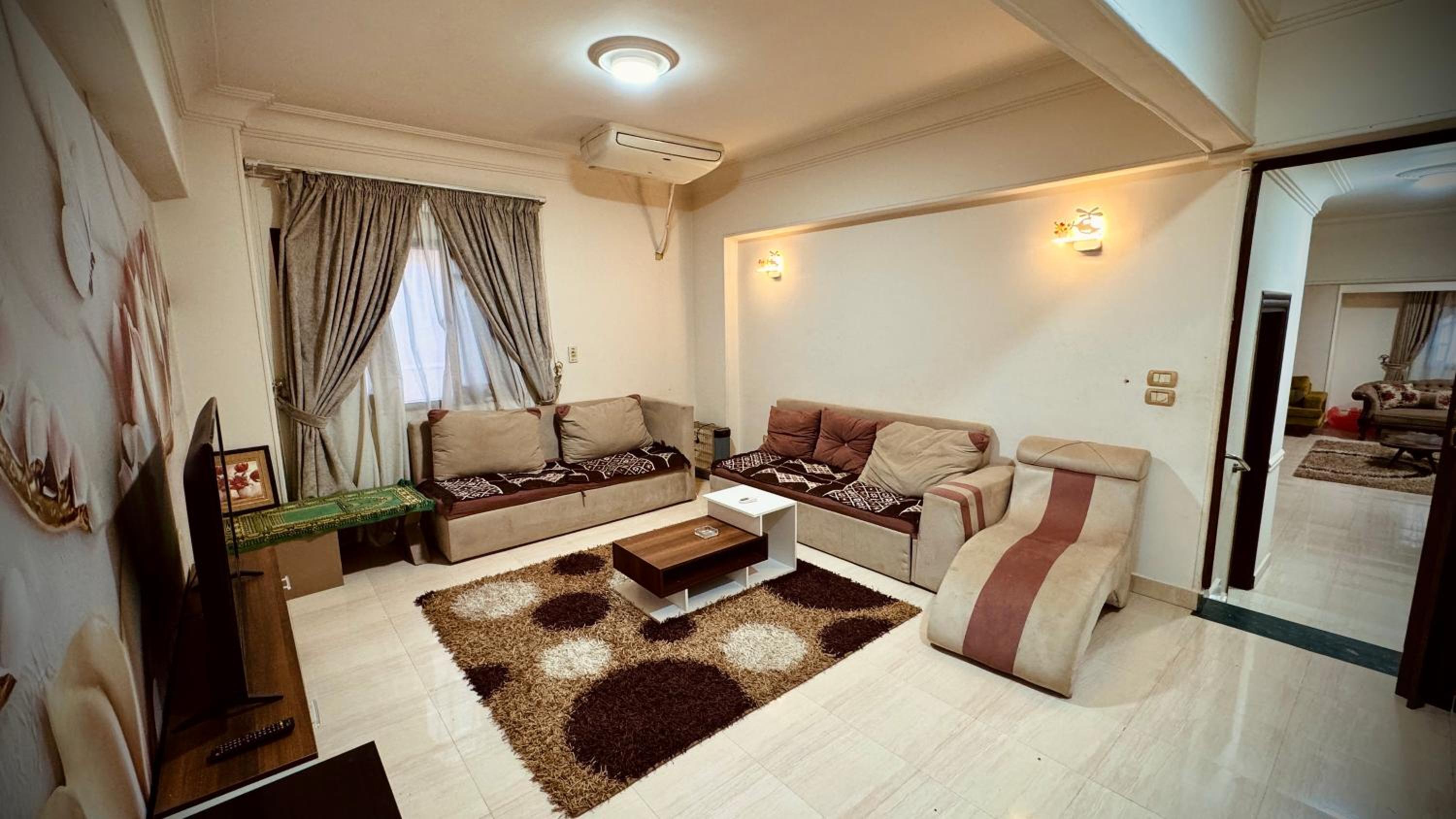 Elegant 3 Rooms Apartment in Private Villa in New Cairo